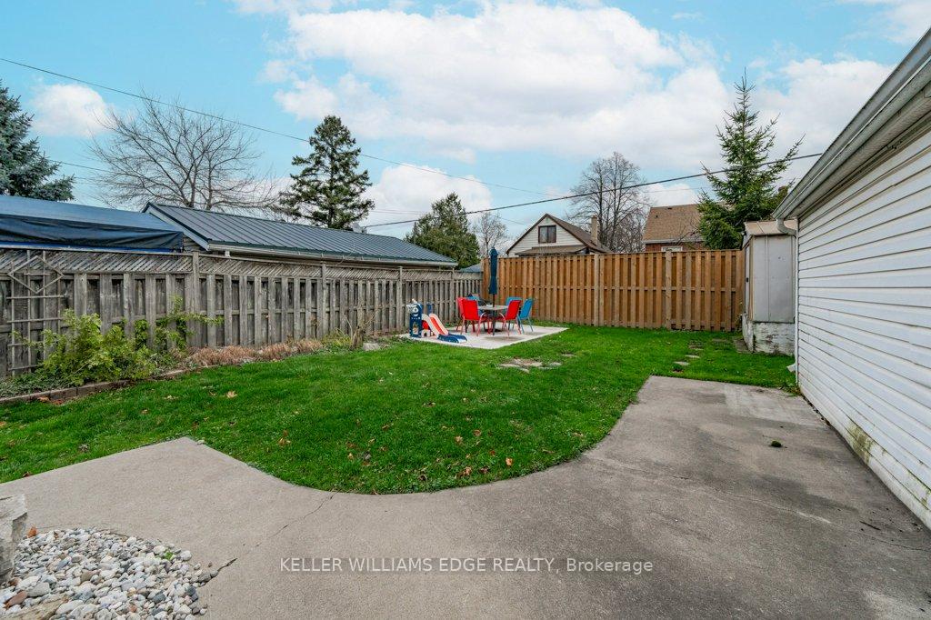 Photo 17 of 678 Brighton Avenue, Hamilton, Parkview — HOMEH