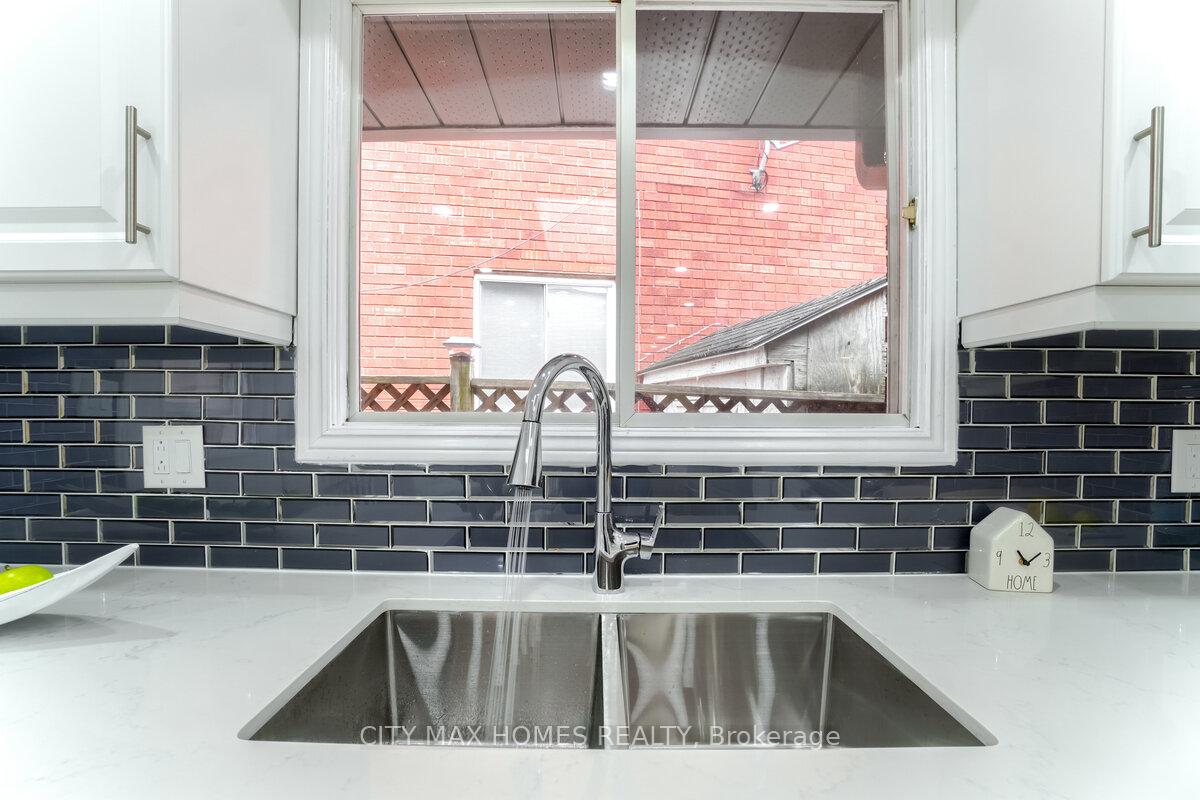 Photo 9 of 177 Ravenbury Drive, Hamilton, Randall — HOMEH