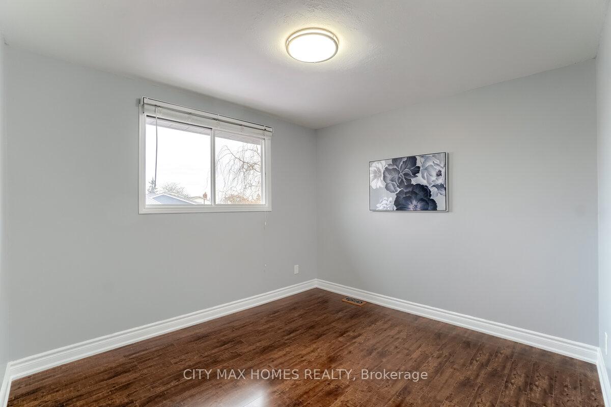 Photo 11 of 177 Ravenbury Drive, Hamilton, Randall — HOMEH