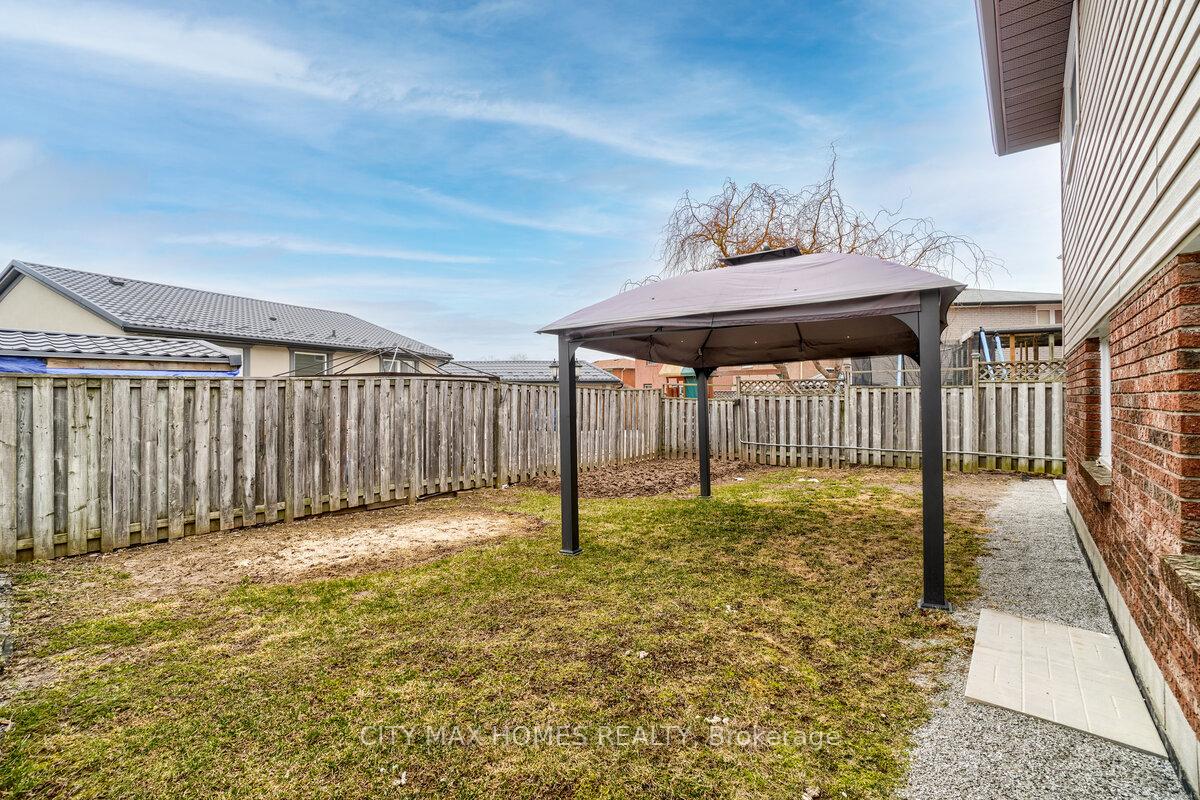 Photo 27 of 177 Ravenbury Drive, Hamilton, Randall — HOMEH