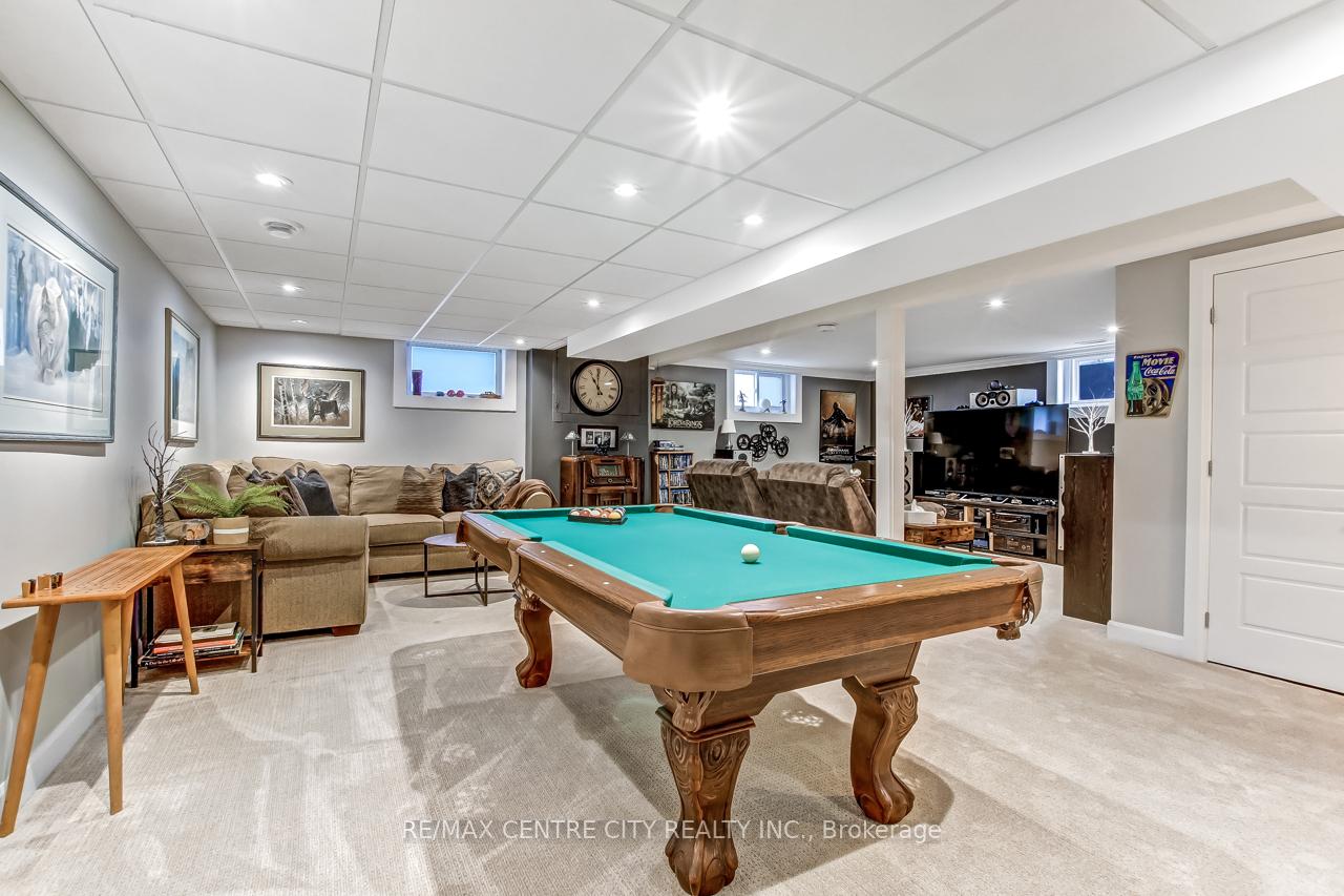 Photo 21 of 42610 Walnut Street, Central Elgin, Union — HOMEH