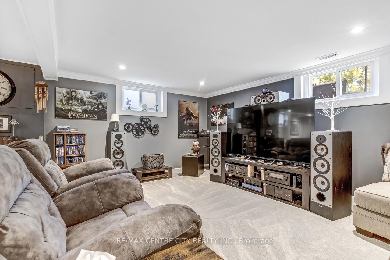 Photo 25 of 42610 Walnut Street, Central Elgin, Union — HOMEH