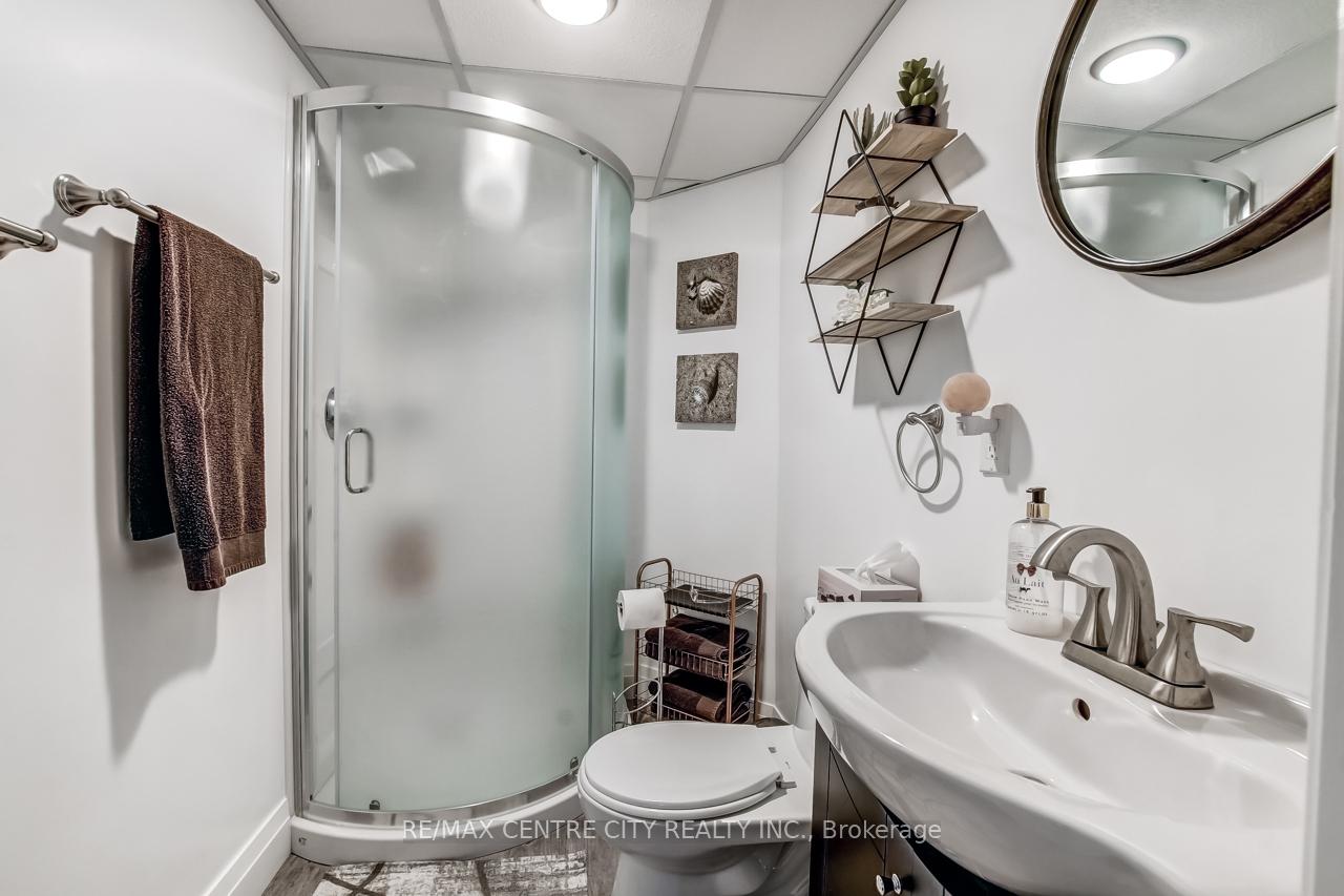 Photo 30 of 42610 Walnut Street, Central Elgin, Union — HOMEH