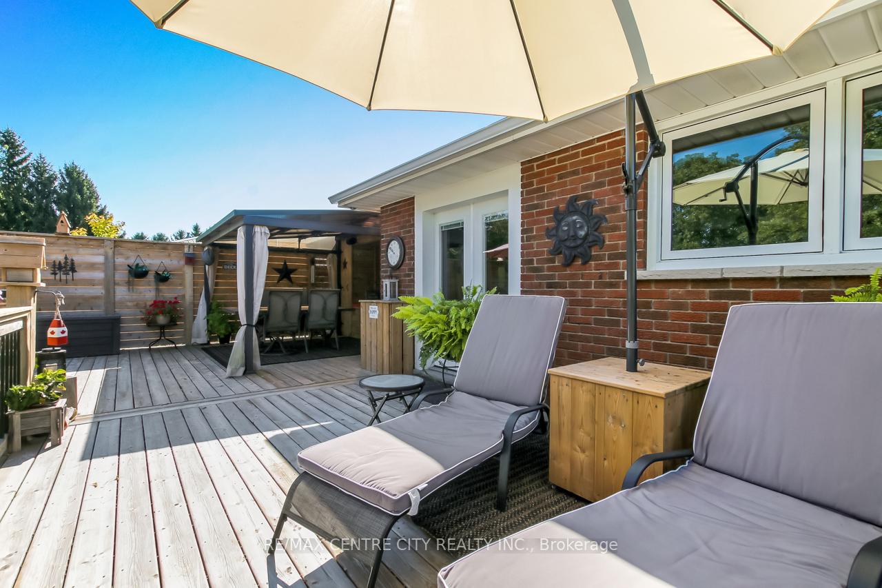 Photo 33 of 42610 Walnut Street, Central Elgin, Union — HOMEH