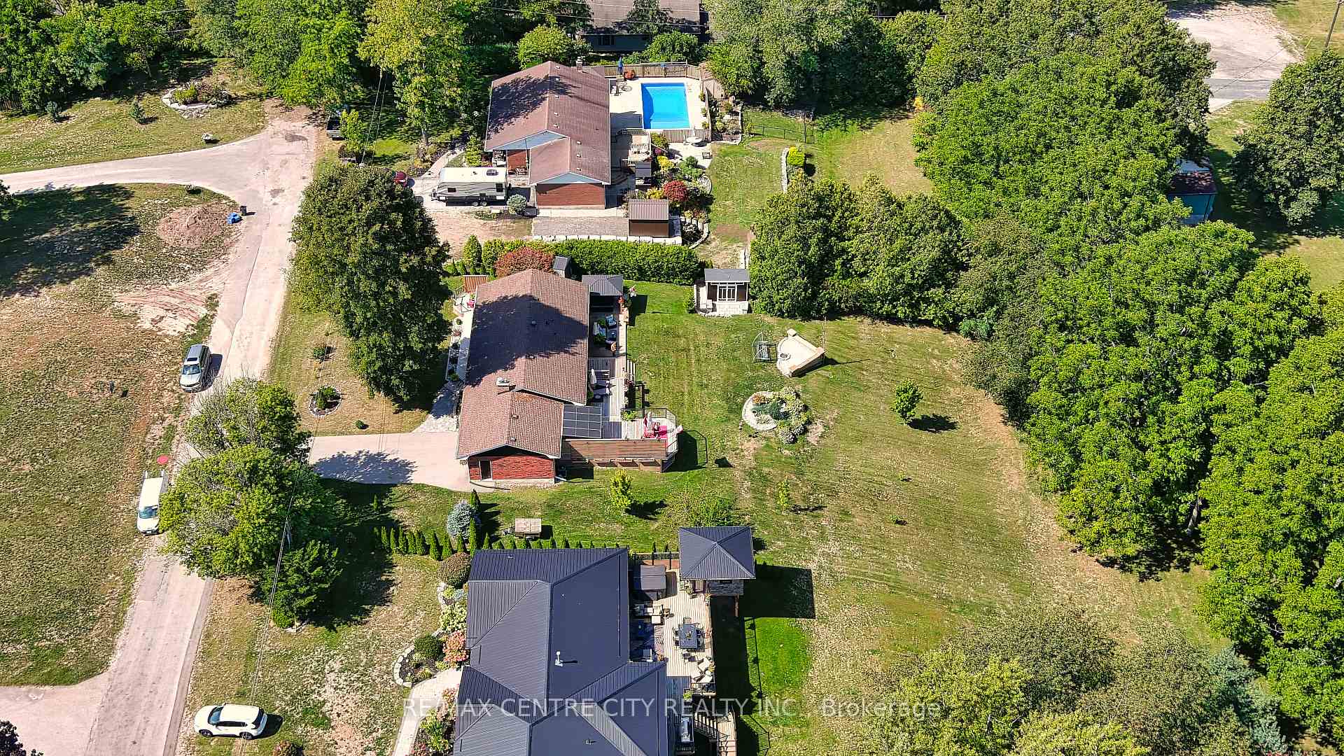 Photo 47 of 42610 Walnut Street, Central Elgin, Union — HOMEH