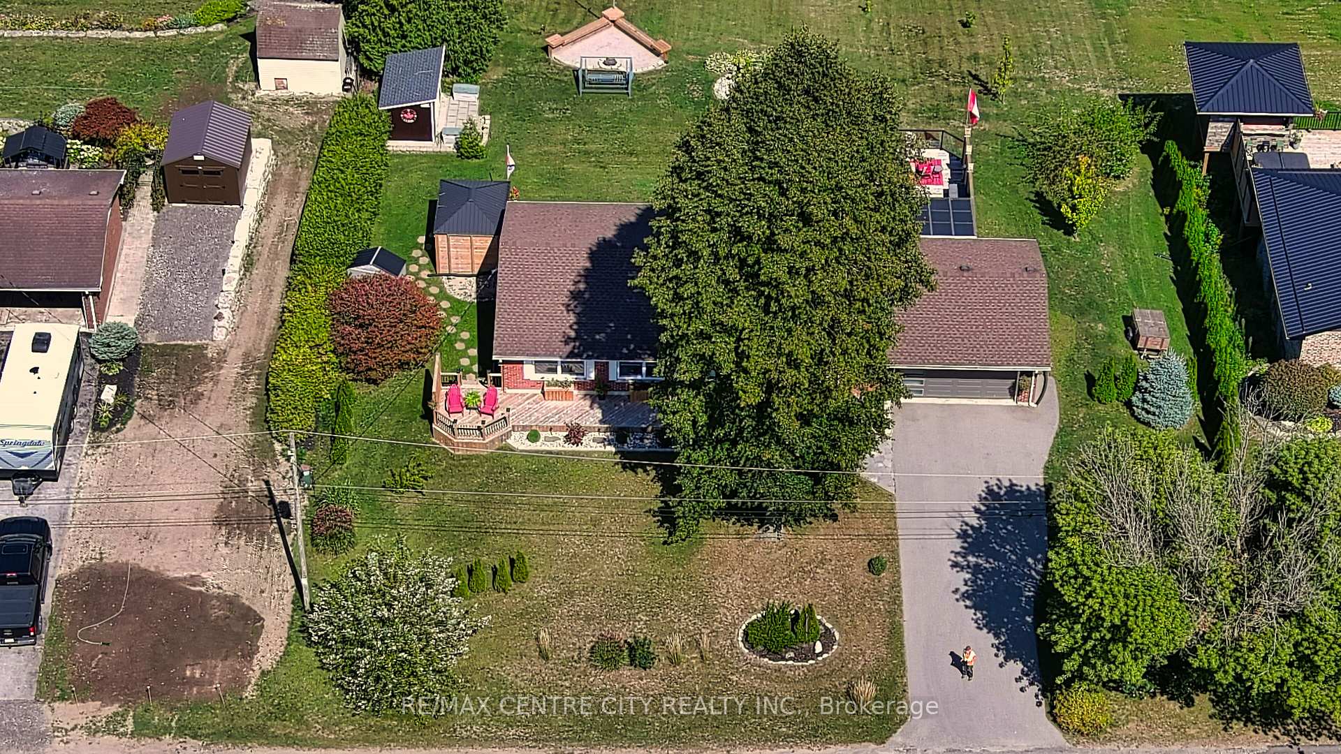 Photo 43 of 42610 Walnut Street, Central Elgin, Union — HOMEH