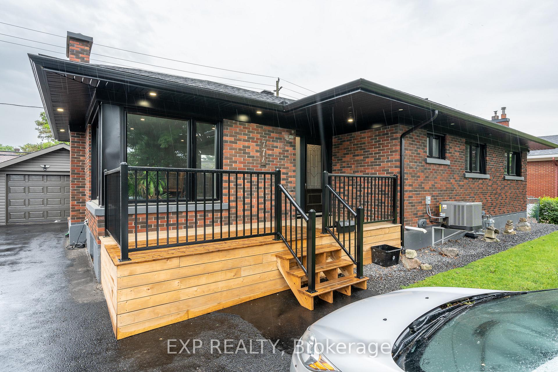 Photo 3 of 774 Cork Street, Ottawa, Elmvale Acres — HOMEH