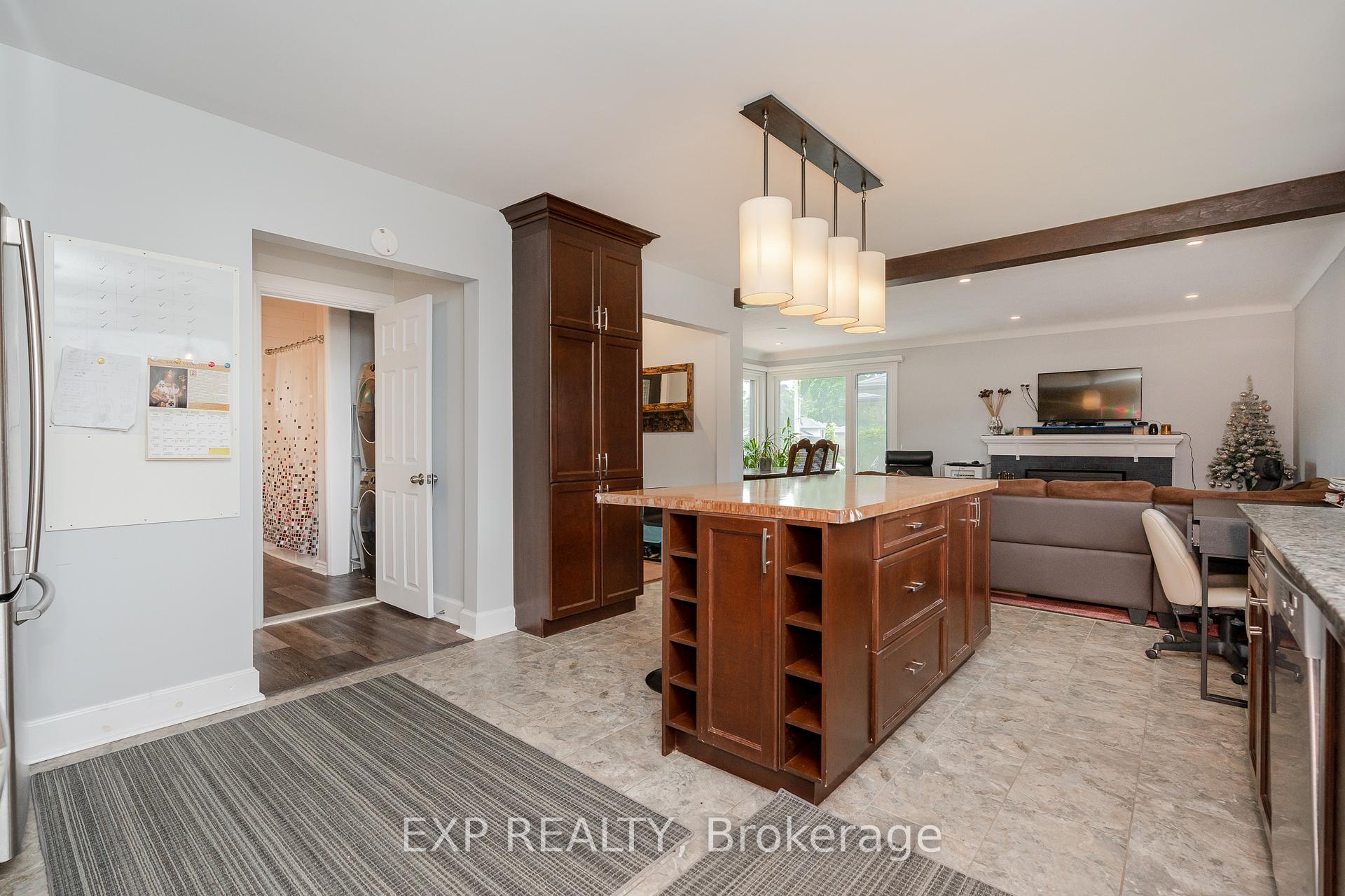 Photo 12 of 774 Cork Street, Ottawa, Elmvale Acres — HOMEH