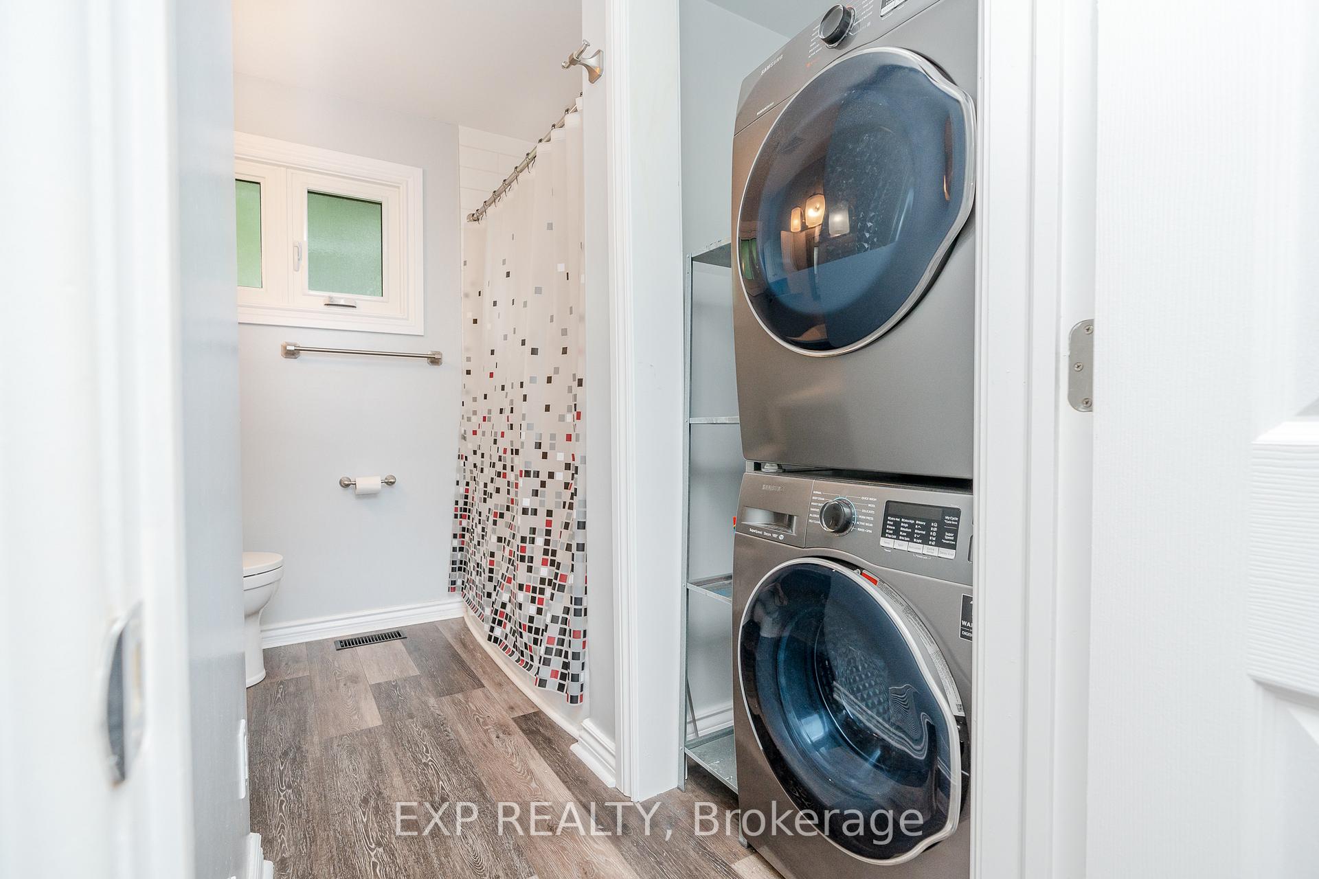 Photo 14 of 774 Cork Street, Ottawa, Elmvale Acres — HOMEH