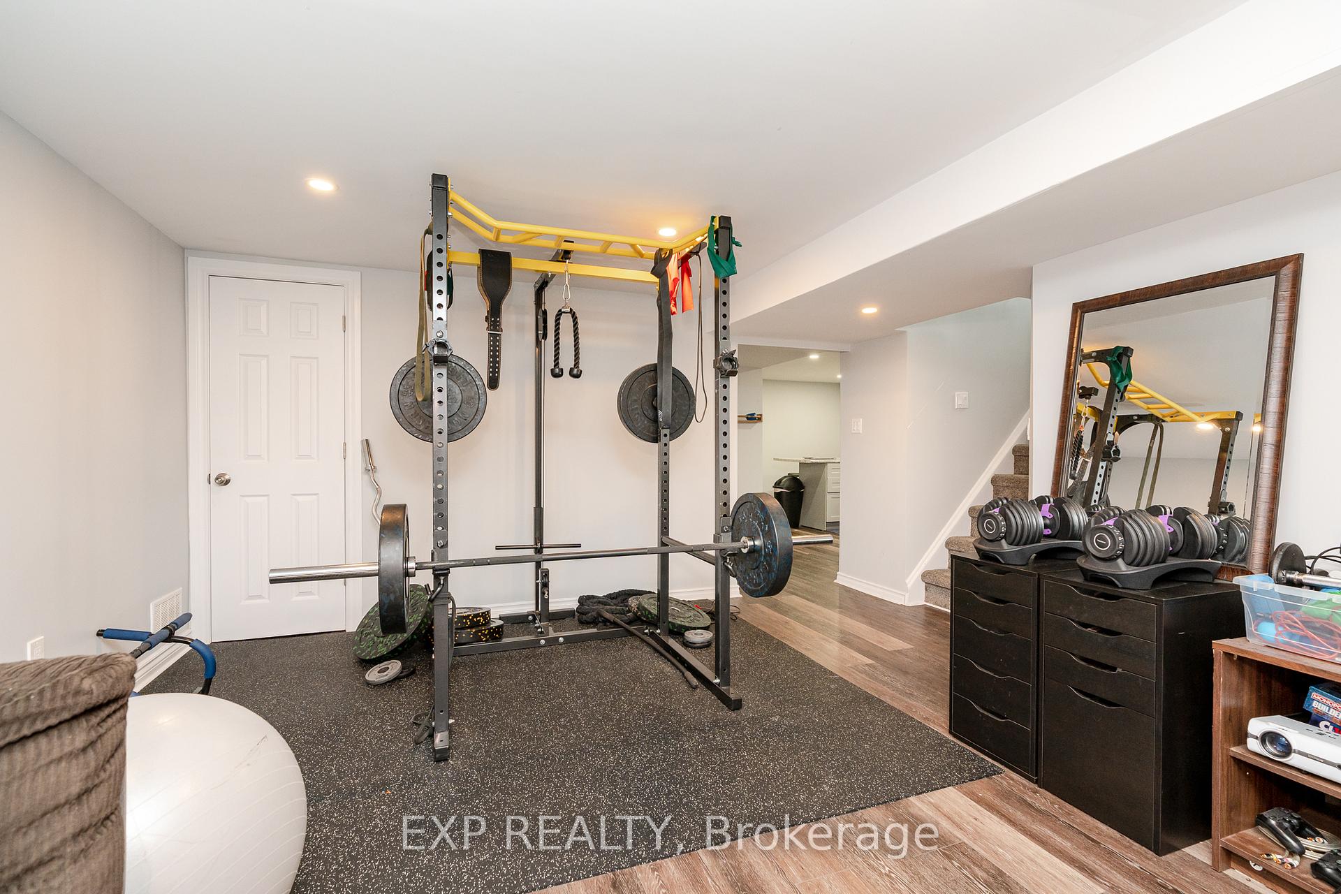 Photo 24 of 774 Cork Street, Ottawa, Elmvale Acres — HOMEH