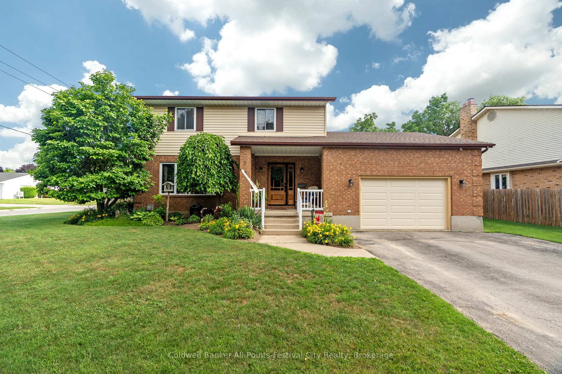 Photo 1 of 5 Krohmer Drive, Goderich, Goderich (Town) — HOMEH