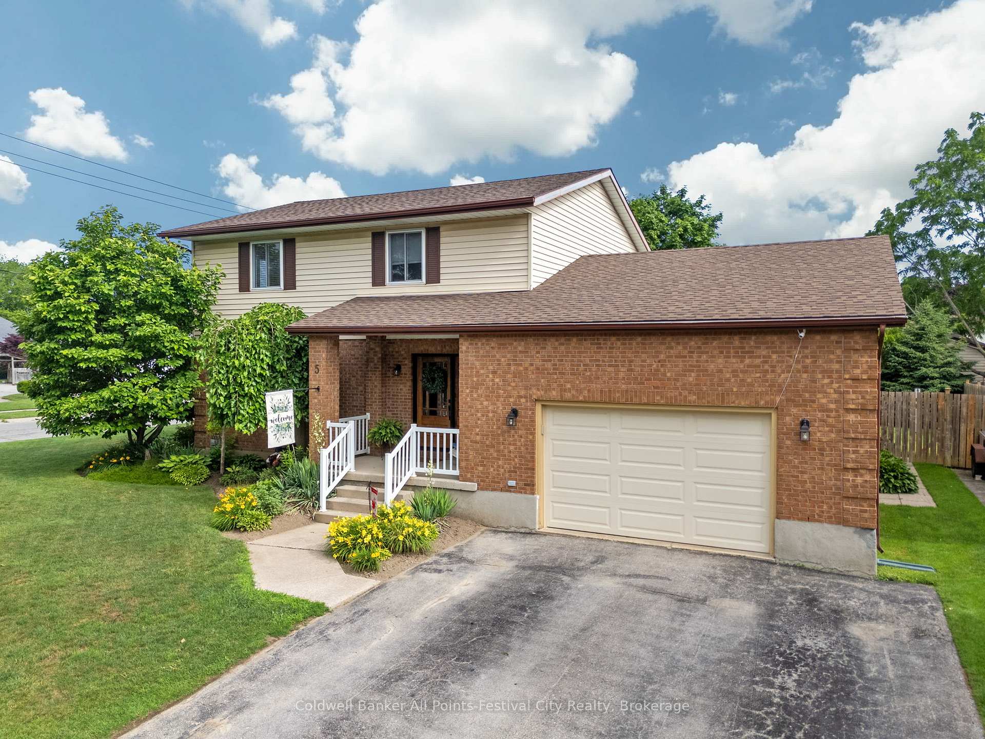 Photo 46 of 5 Krohmer Drive, Goderich, Goderich (Town) — HOMEH