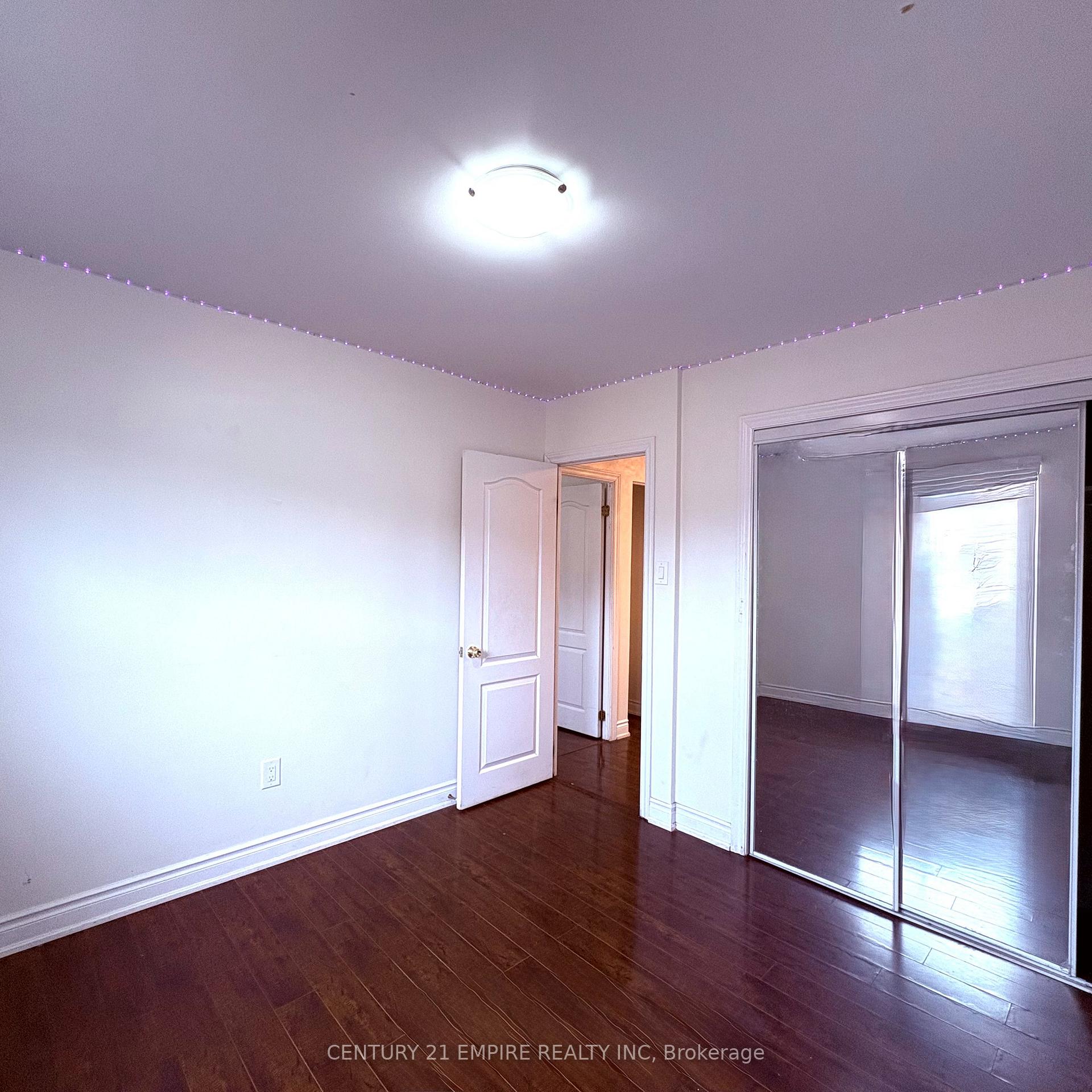 Photo 13 of 19 Bramhall Circle, Brampton, Madoc — HOMEH