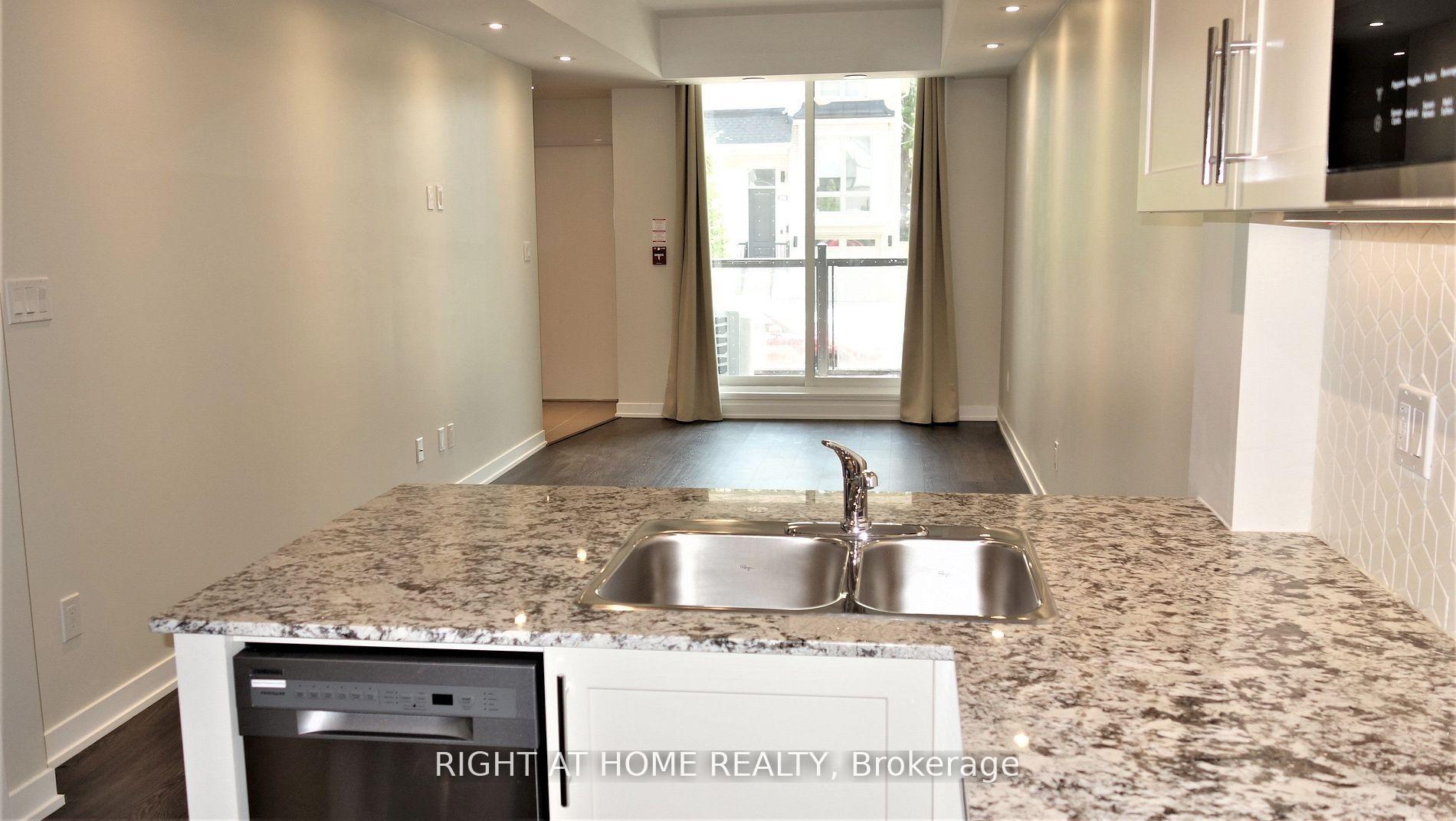 Photo 8 of Unit 5, 14 Marquette Avenue, Toronto, Englemount-Lawrence — HOMEH