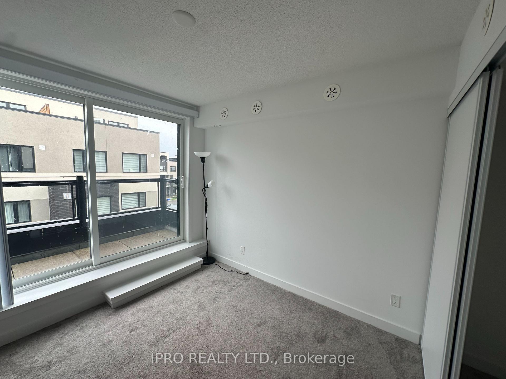 Photo 14 of 1139 Cooke Boulevard N, Burlington, LaSalle — HOMEH