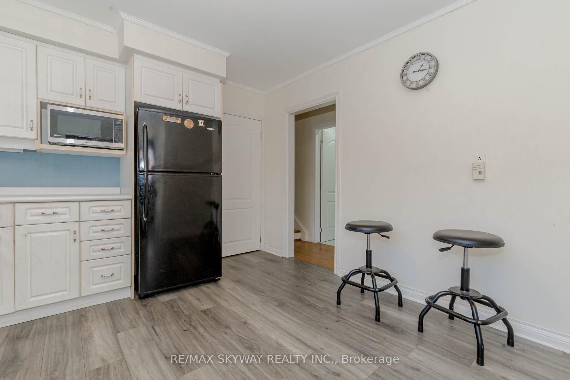 Photo 8 of 115 Aloma Crescent W, Brampton, Avondale — HOMEH