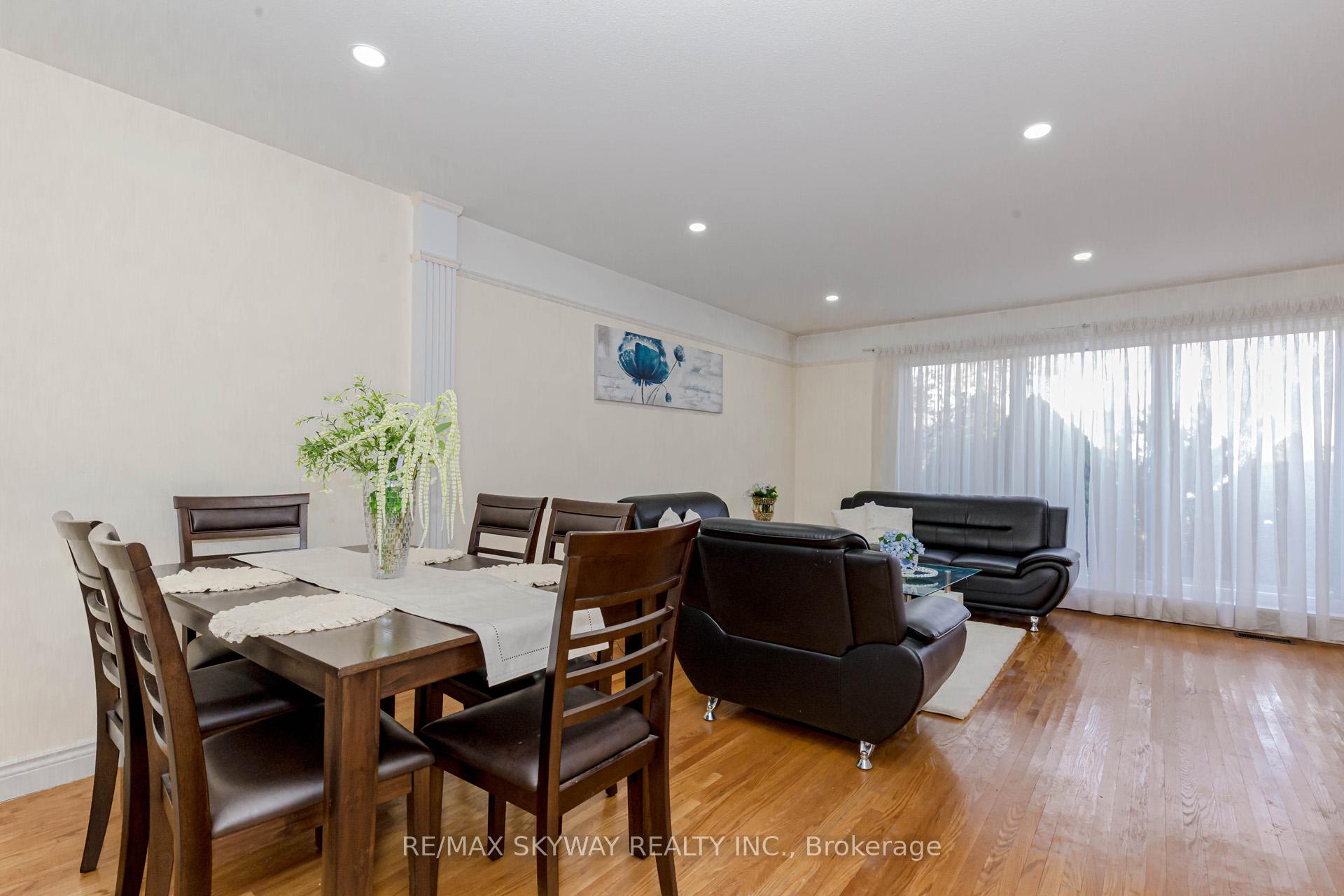 Photo 16 of 115 Aloma Crescent W, Brampton, Avondale — HOMEH