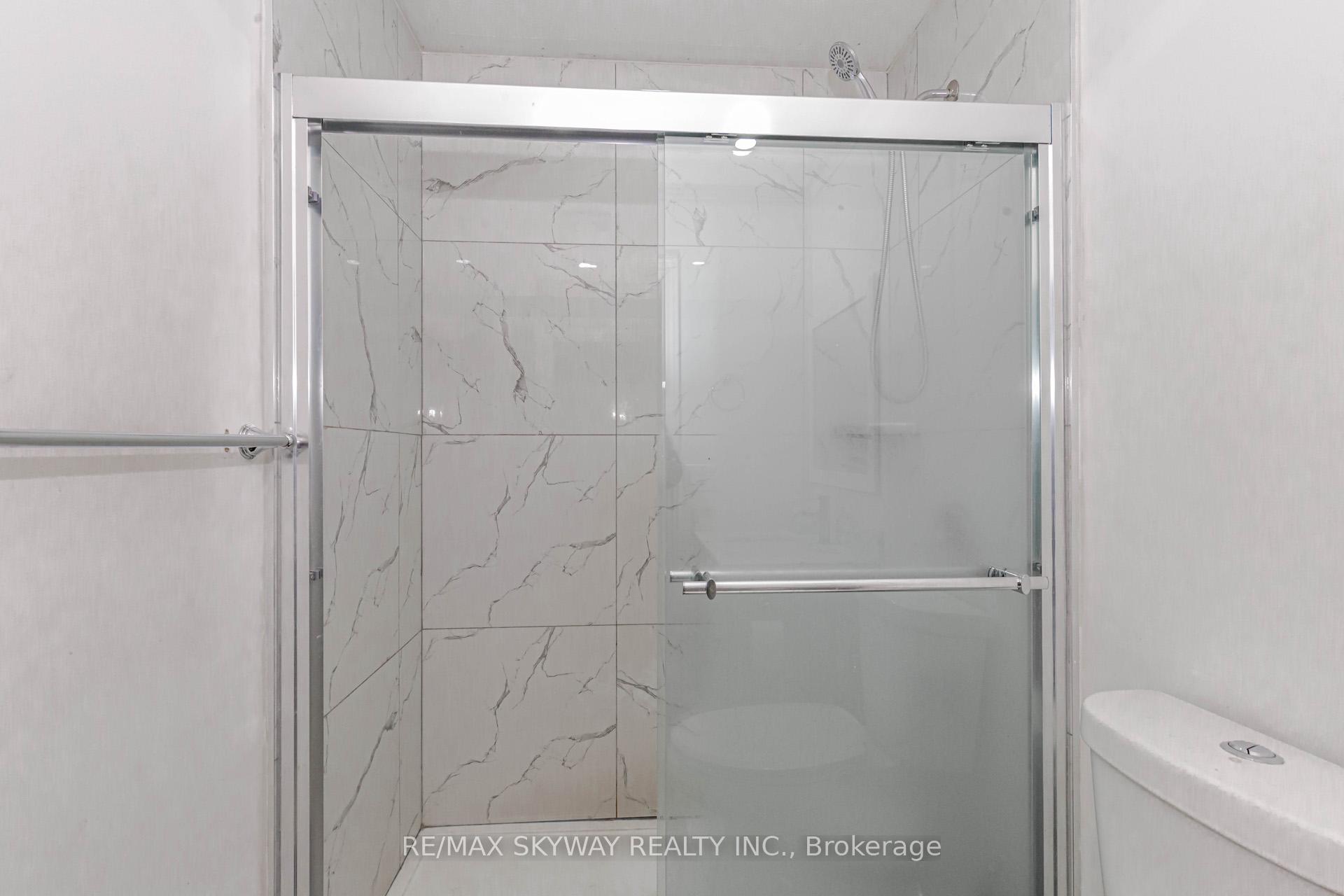 Photo 22 of 115 Aloma Crescent W, Brampton, Avondale — HOMEH