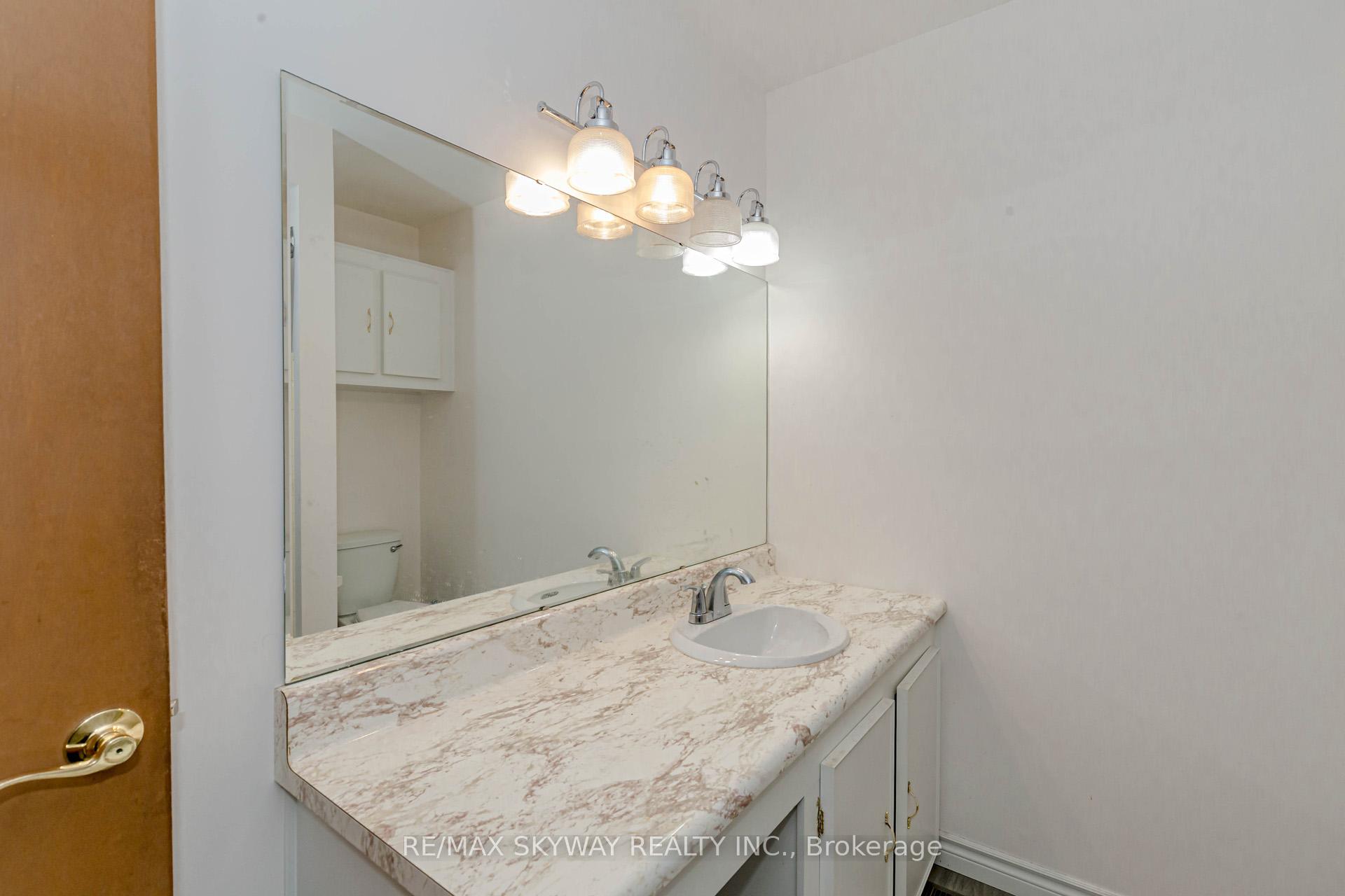 Photo 26 of 115 Aloma Crescent W, Brampton, Avondale — HOMEH