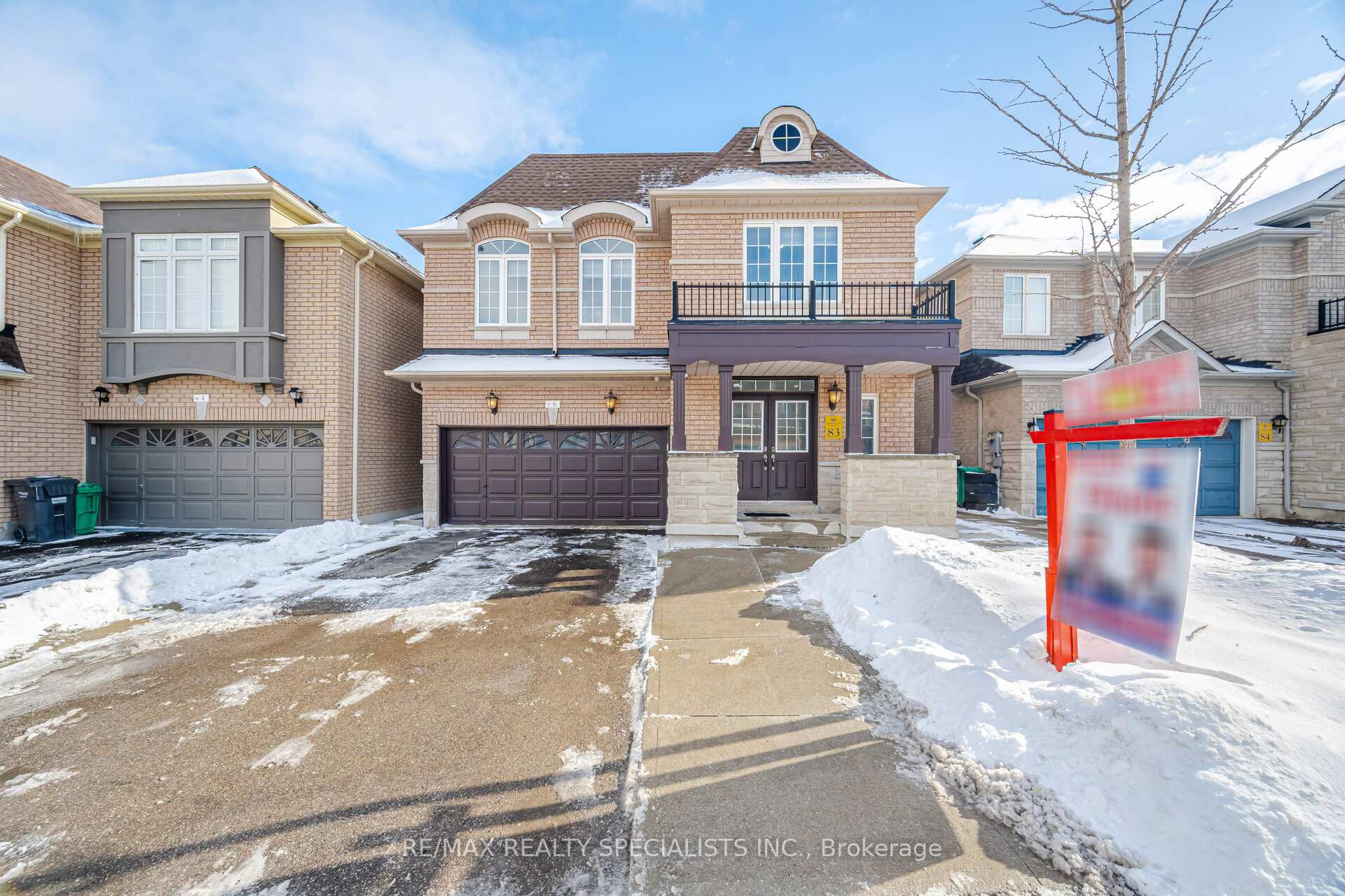 Front of 6 Arctic Fox Crescent