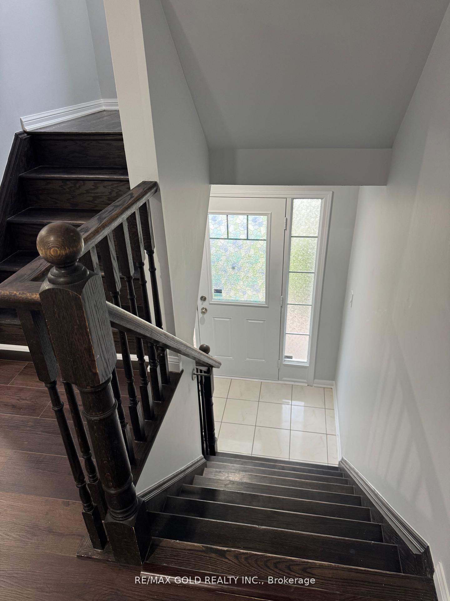 Photo 7 of 13 Viewforth Road, Brampton, Northwest Brampton — HOMEH