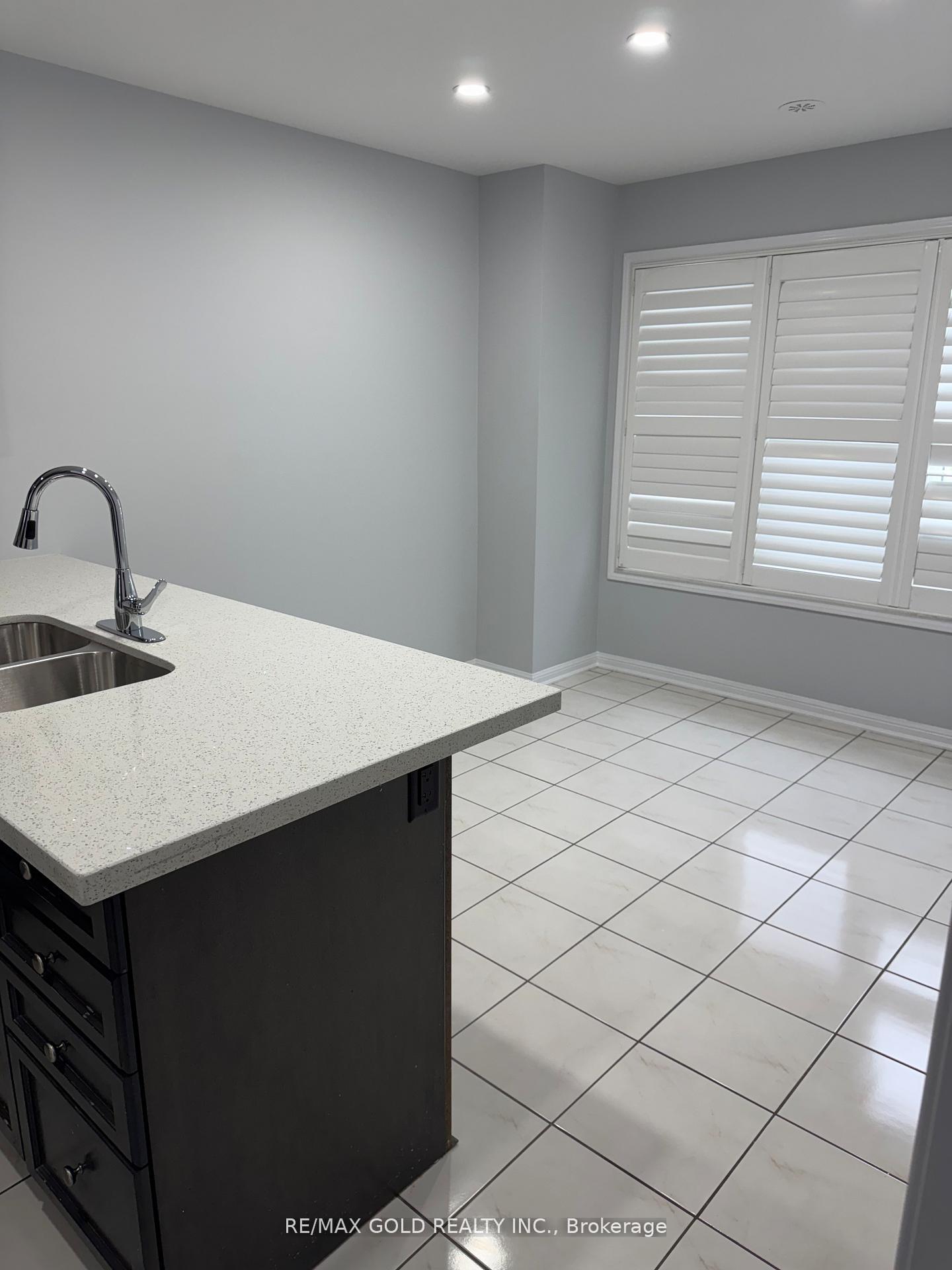 Photo 13 of 13 Viewforth Road, Brampton, Northwest Brampton — HOMEH