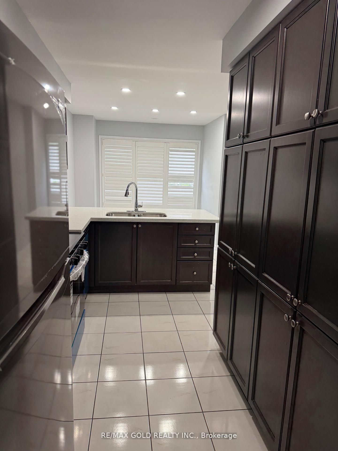 Photo 18 of 13 Viewforth Road, Brampton, Northwest Brampton — HOMEH