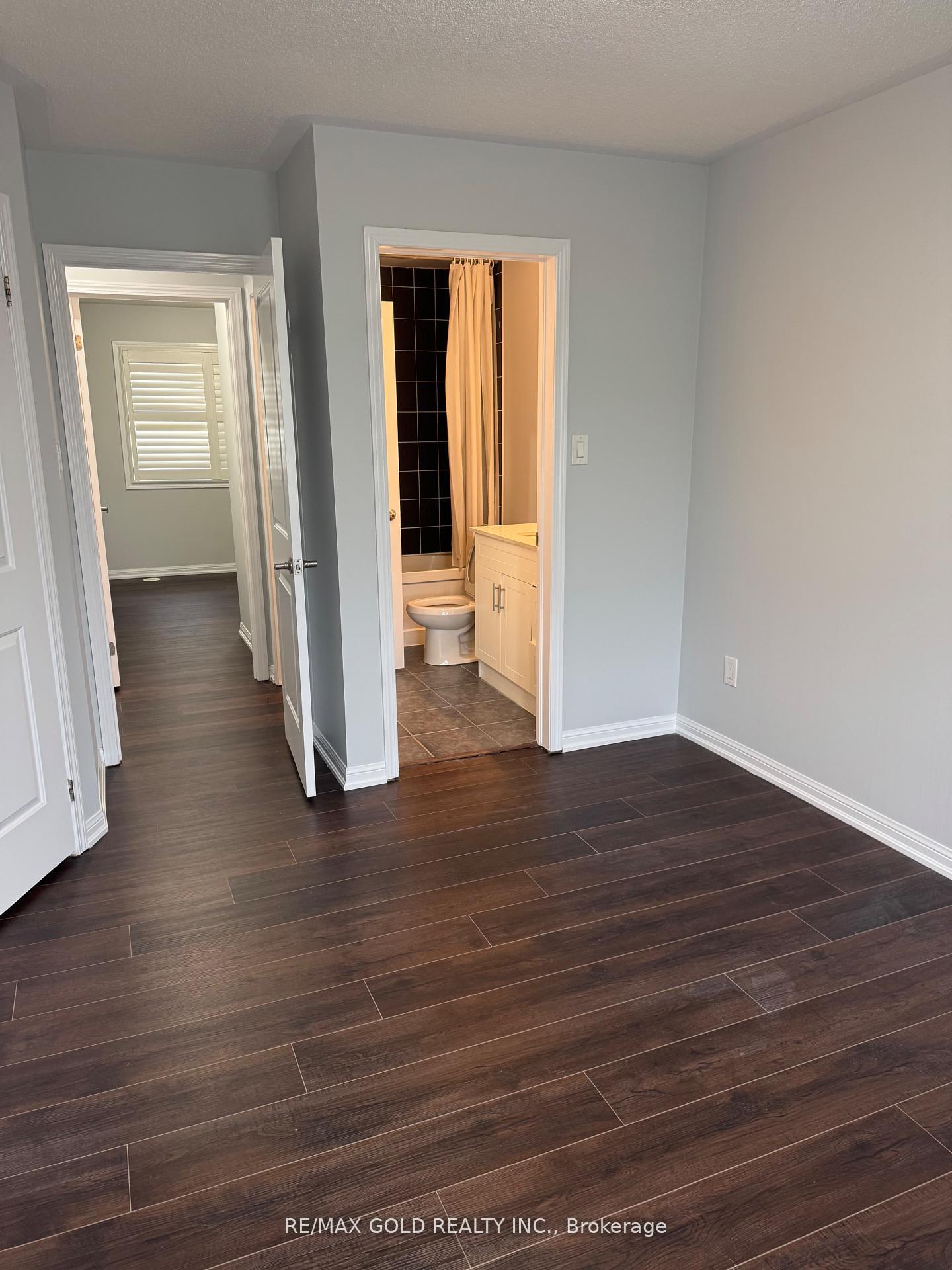 Photo 16 of 13 Viewforth Road, Brampton, Northwest Brampton — HOMEH