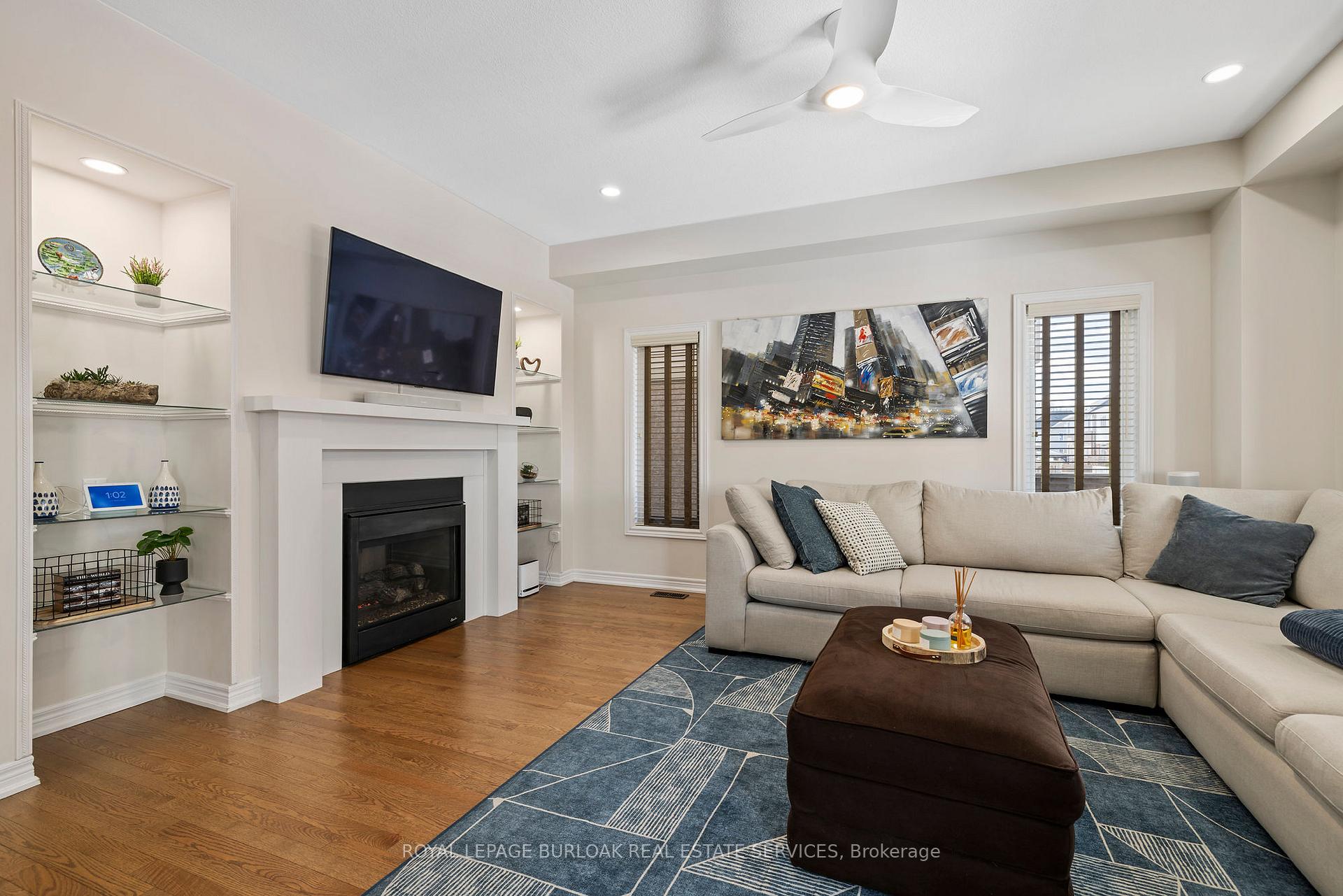 Photo 13 of 92 Cutts Crescent, Hamilton, Binbrook — HOMEH