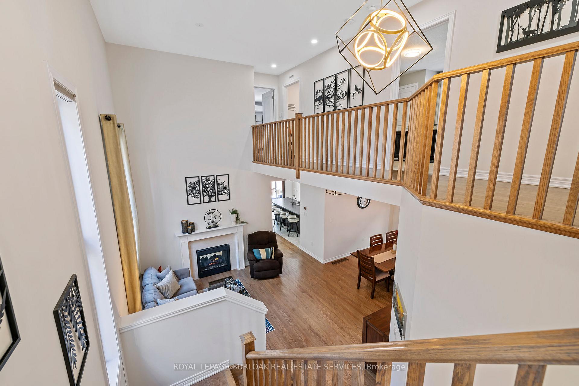Photo 15 of 92 Cutts Crescent, Hamilton, Binbrook — HOMEH
