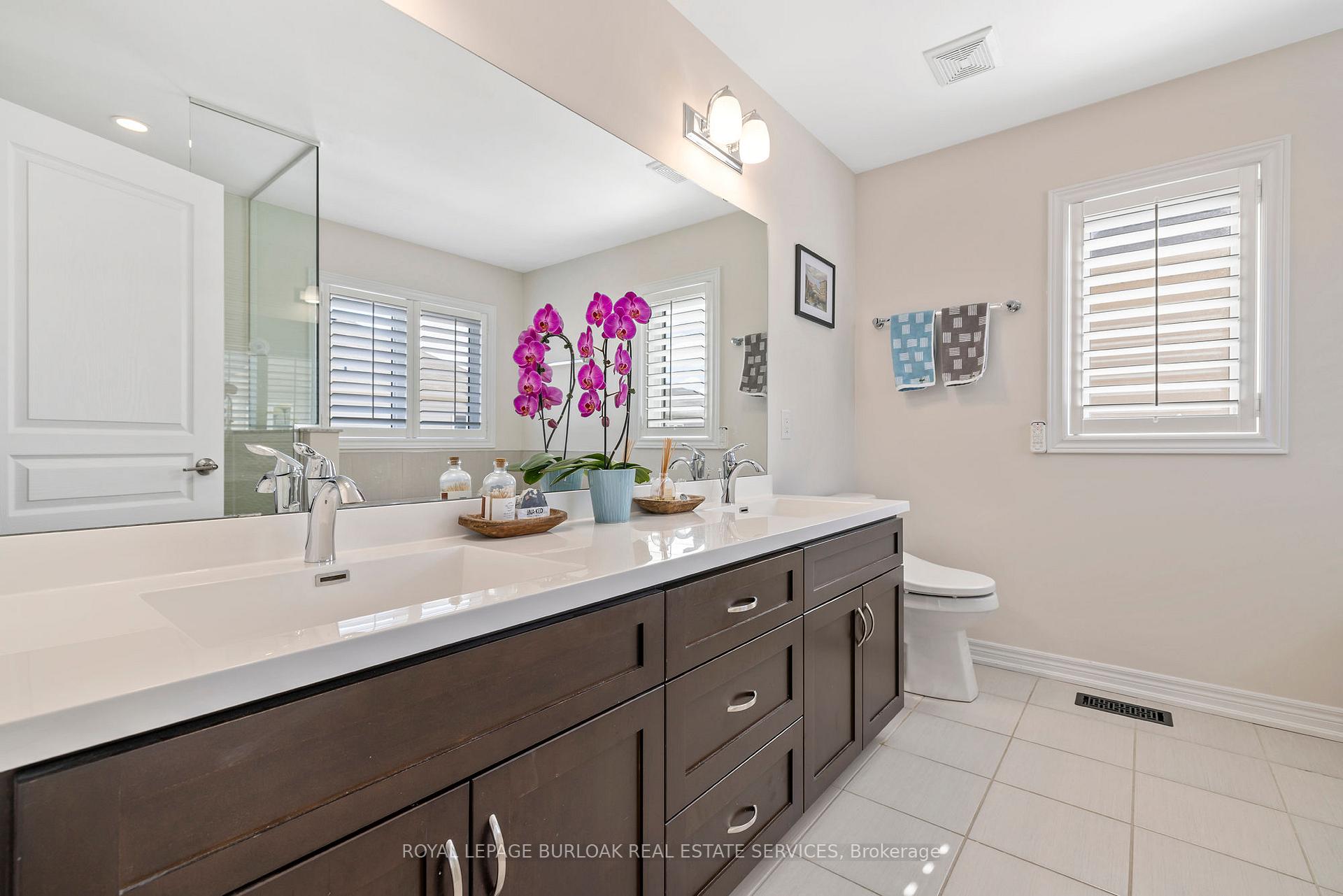 Photo 20 of 92 Cutts Crescent, Hamilton, Binbrook — HOMEH