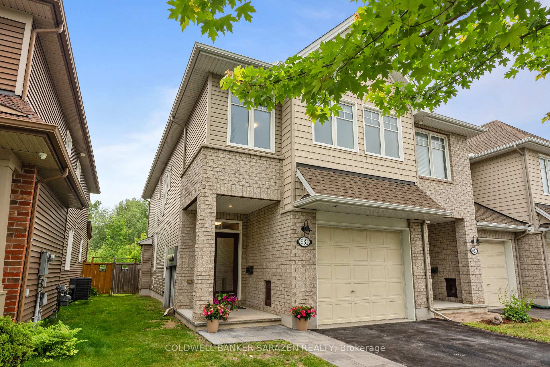 Photo 1 of 931 Bunchberry Way, Ottawa, Blossom Park/Kemp Park/Findlay Creek — HOMEH