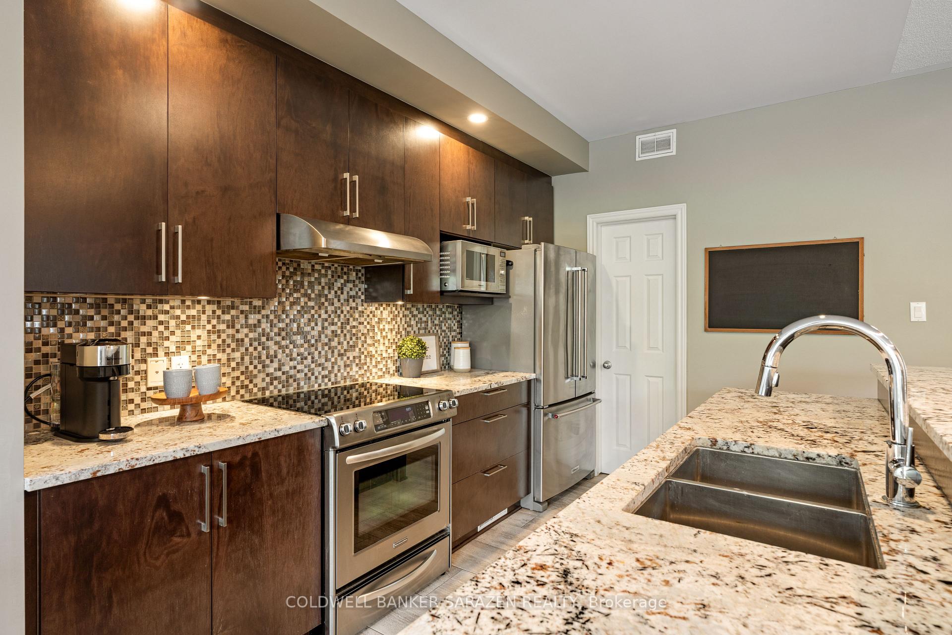 Photo 16 of 931 Bunchberry Way, Ottawa, Blossom Park/Kemp Park/Findlay Creek — HOMEH