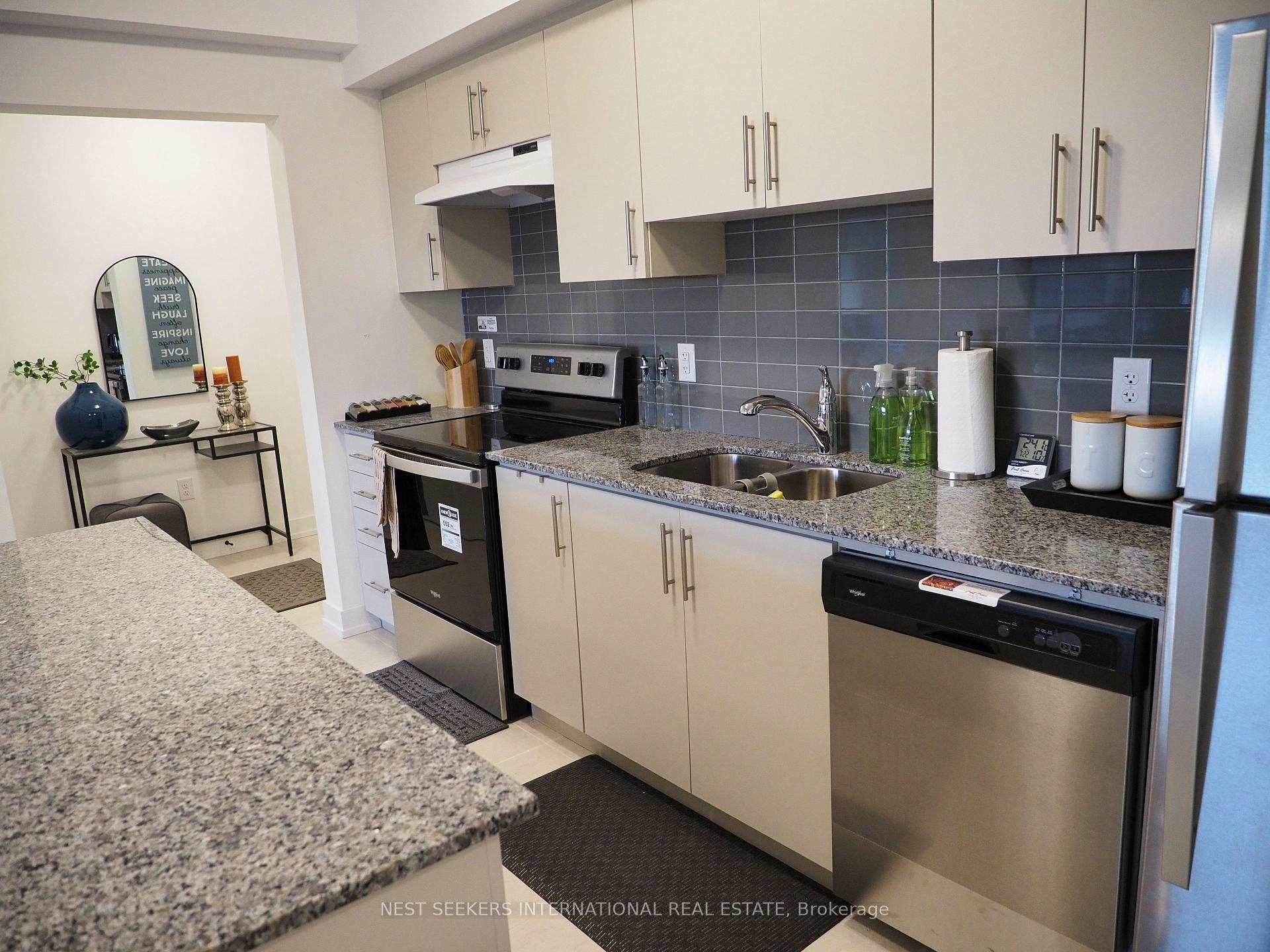Photo 7 of Unit 308, 4 Spice Way, Barrie, Rural Barrie Southeast — HOMEH