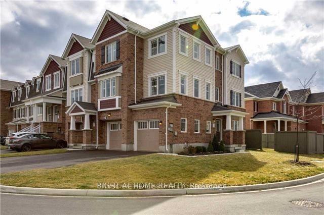 Photo 1 of 49 Bannister Crescent, Brampton, Northwest Brampton — HOMEH