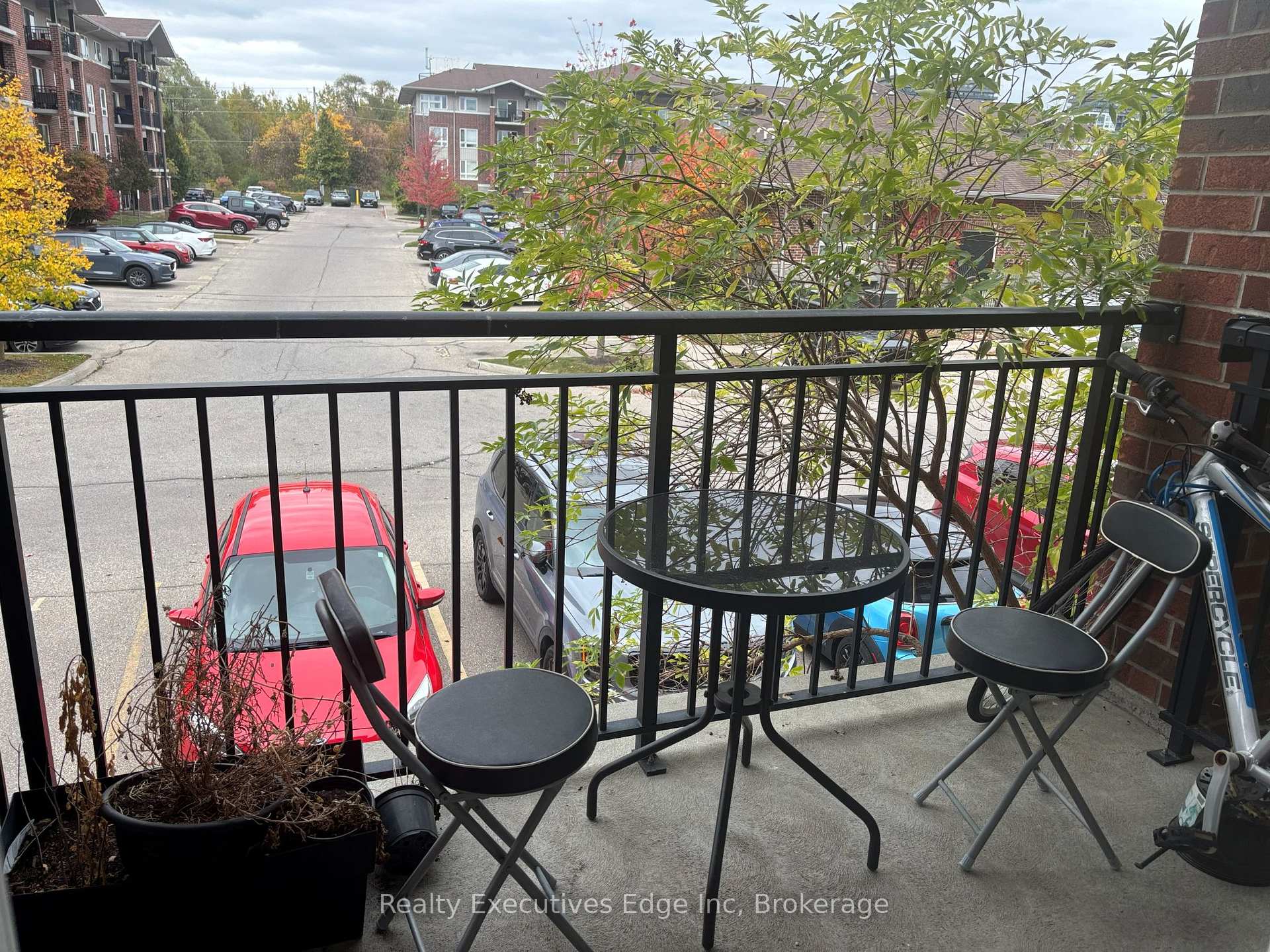 Photo 6 of Unit 212, 39 Goodwin Drive, Guelph, Pineridge/Westminster Woods — HOMEH