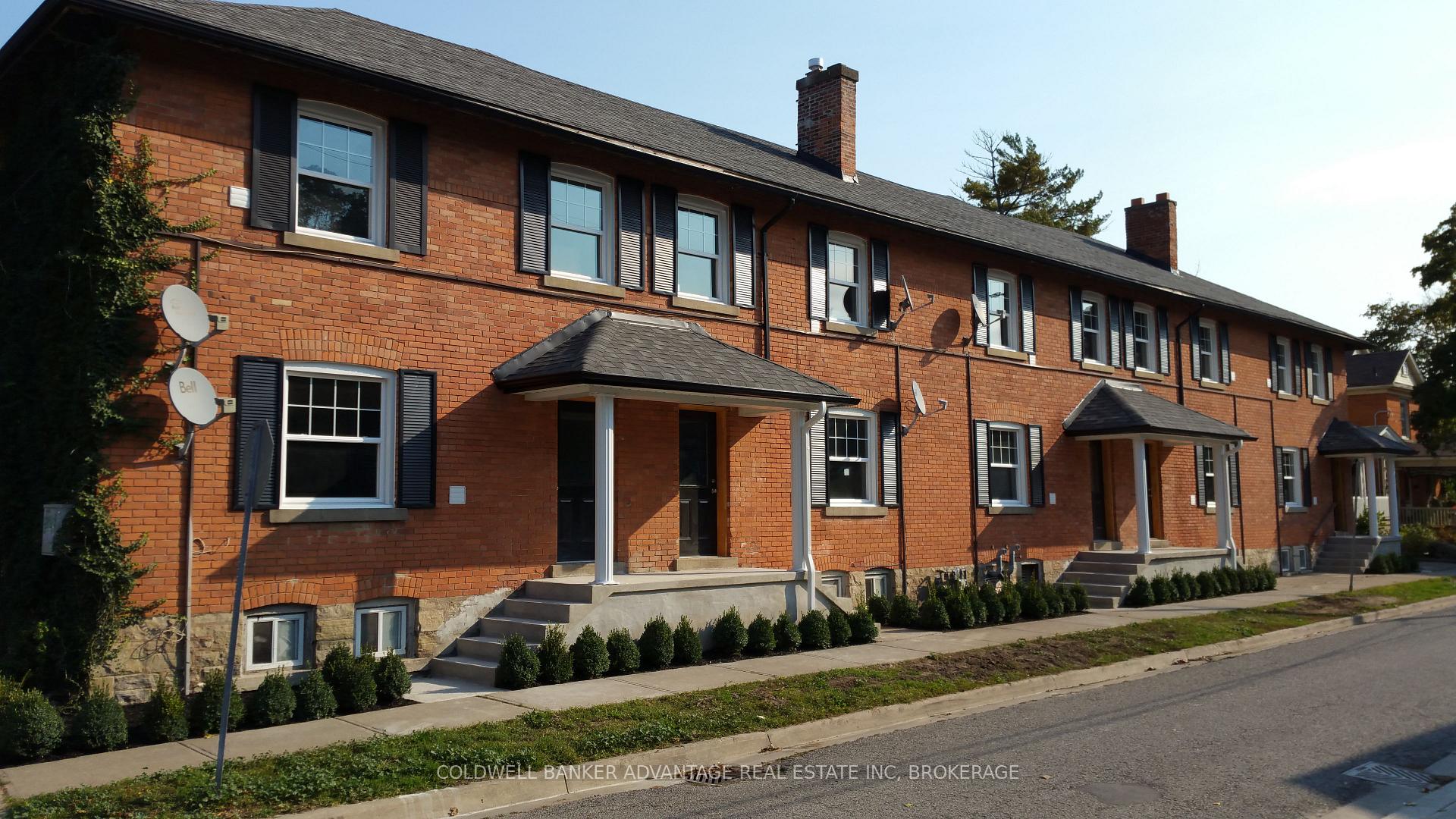 Photo 5 of 18 1/2-26 Cherry Street, St. Catharines, Downtown — HOMEH