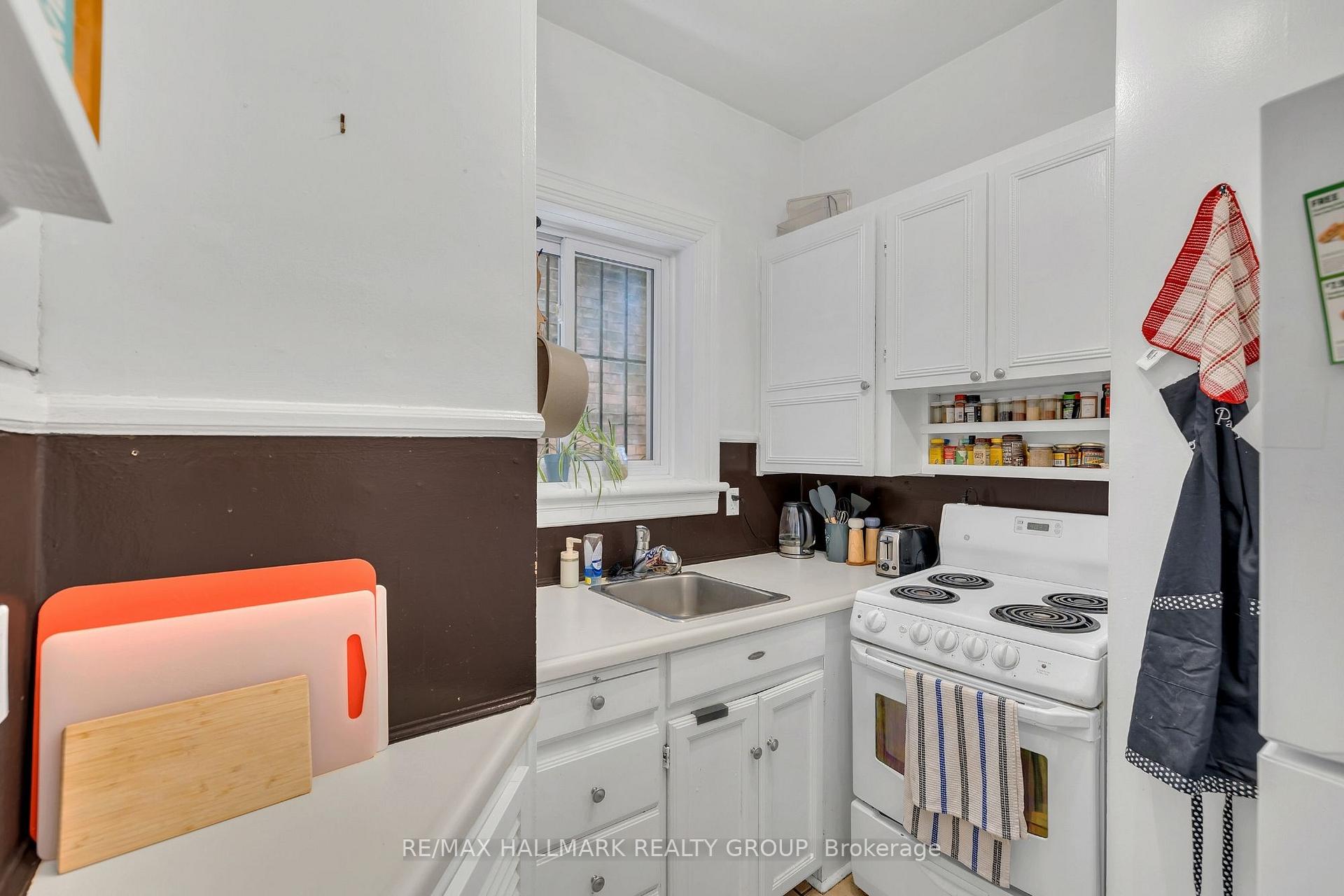 Photo 11 of 209 Fifth Avenue, Ottawa, Glebe — HOMEH