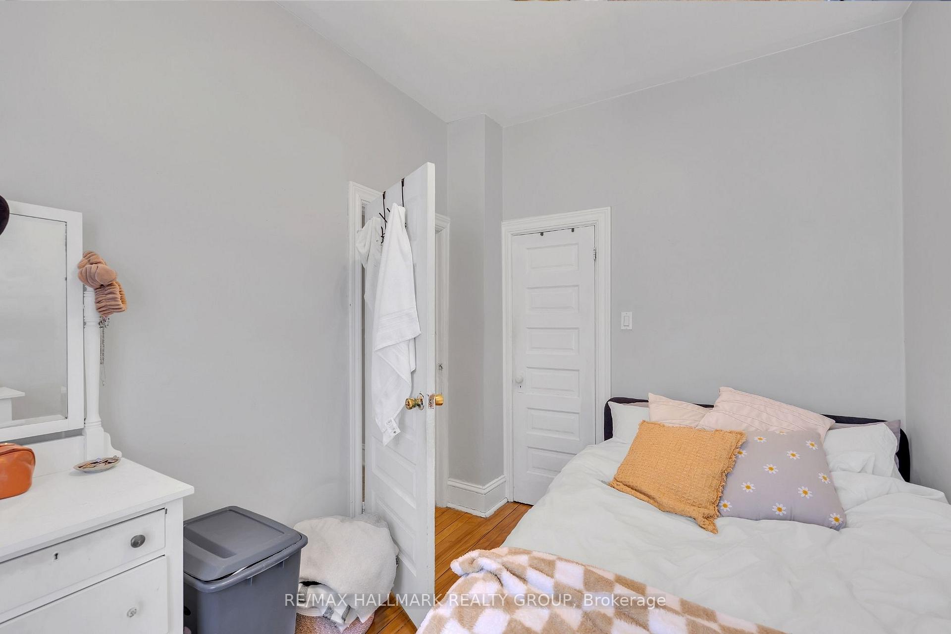 Photo 14 of 209 Fifth Avenue, Ottawa, Glebe — HOMEH