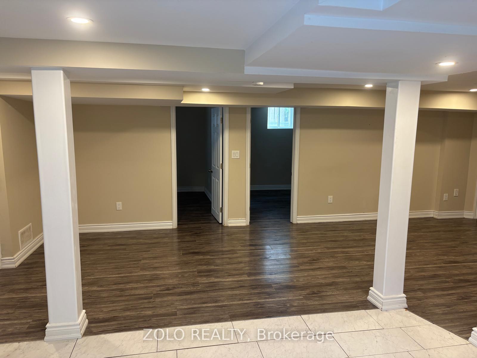 Photo 2 of 50 Dundalk Crescent, Brampton, Heart Lake West — HOMEH