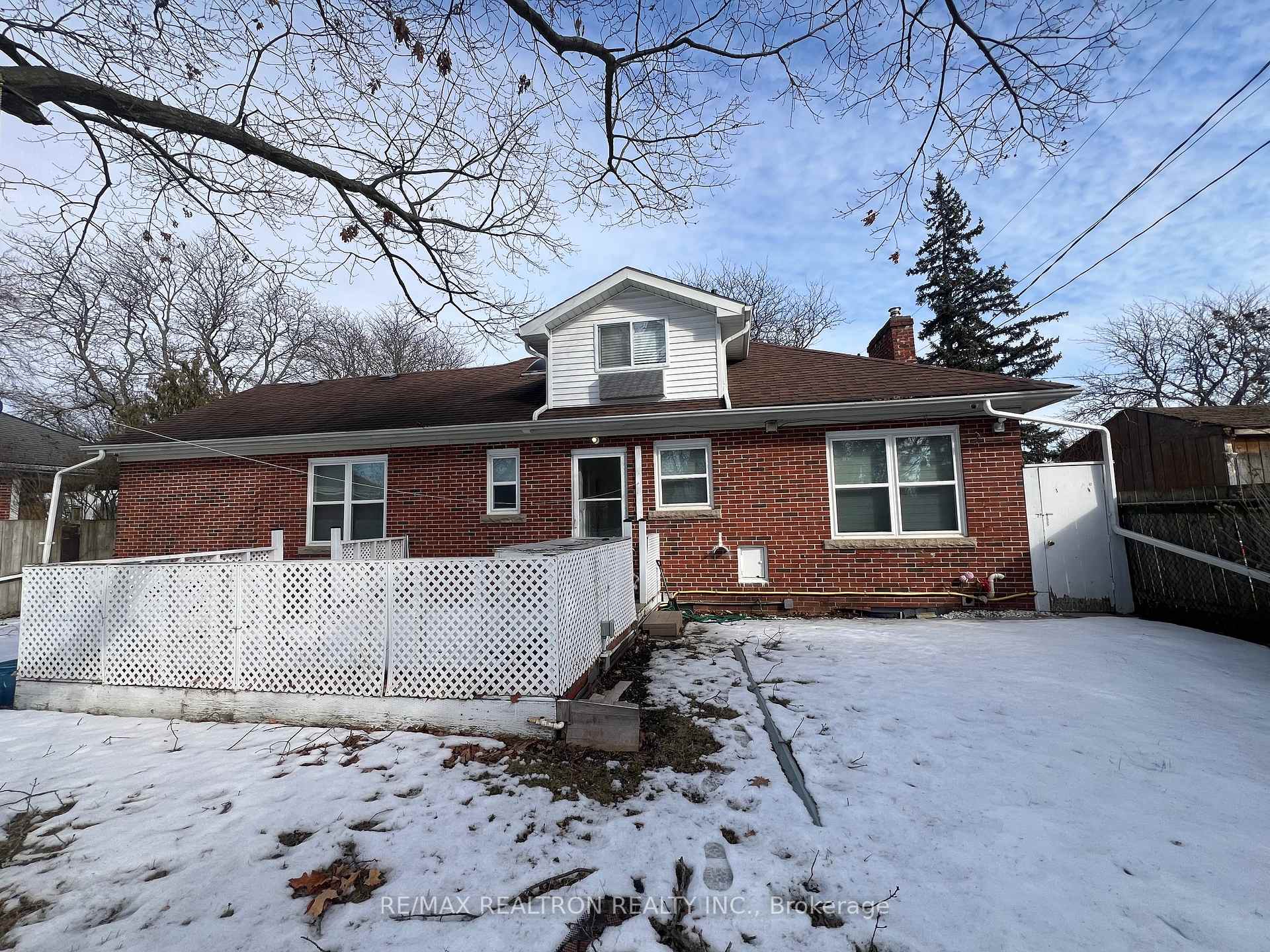 Photo 1 of 48 Masterson Drive, St. Catharines, Glendale/Glenridge — HOMEH