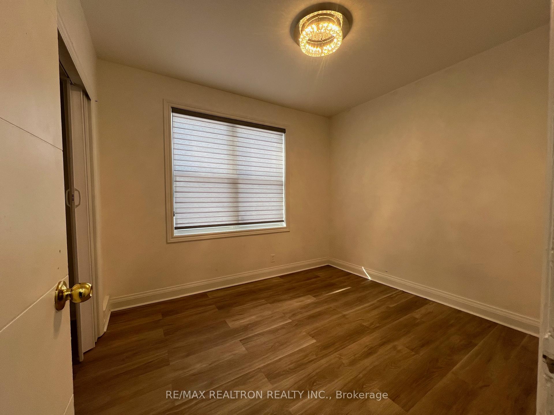 Photo 6 of 48 Masterson Drive, St. Catharines, Glendale/Glenridge — HOMEH