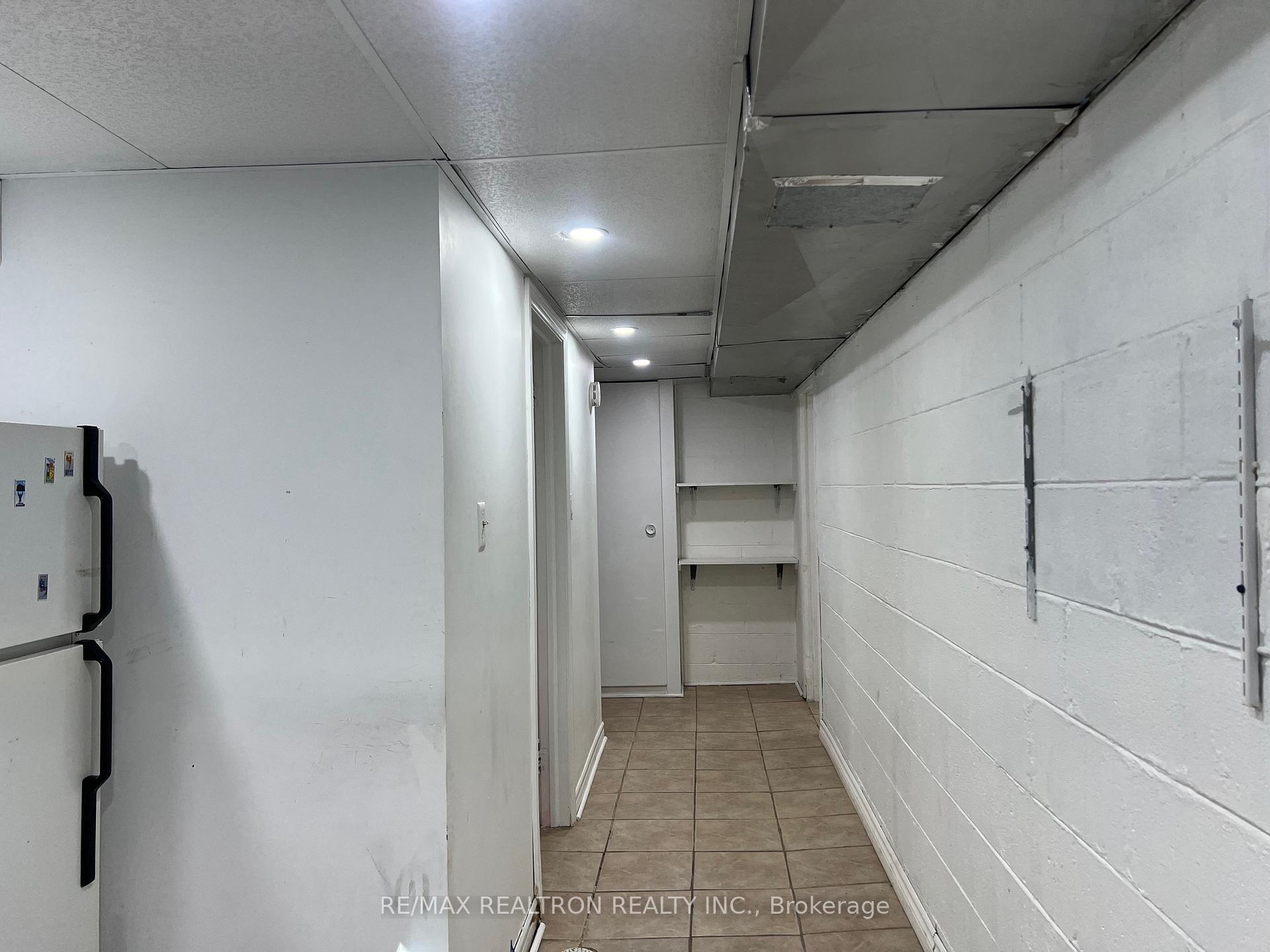 Photo 28 of 48 Masterson Drive, St. Catharines, Glendale/Glenridge — HOMEH