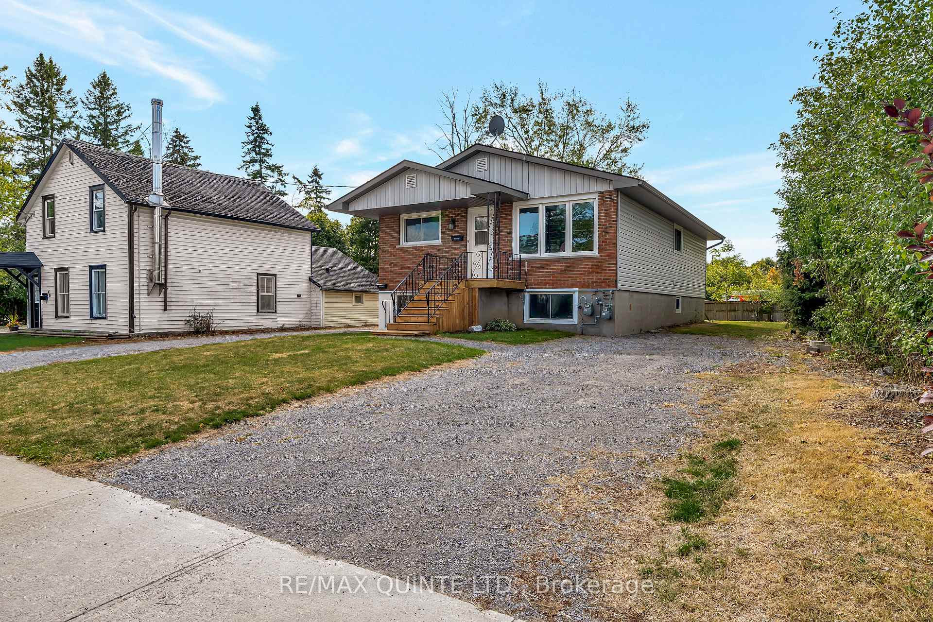 Photo 4 of 50 Grier Street, Belleville, Belleville Ward — HOMEH