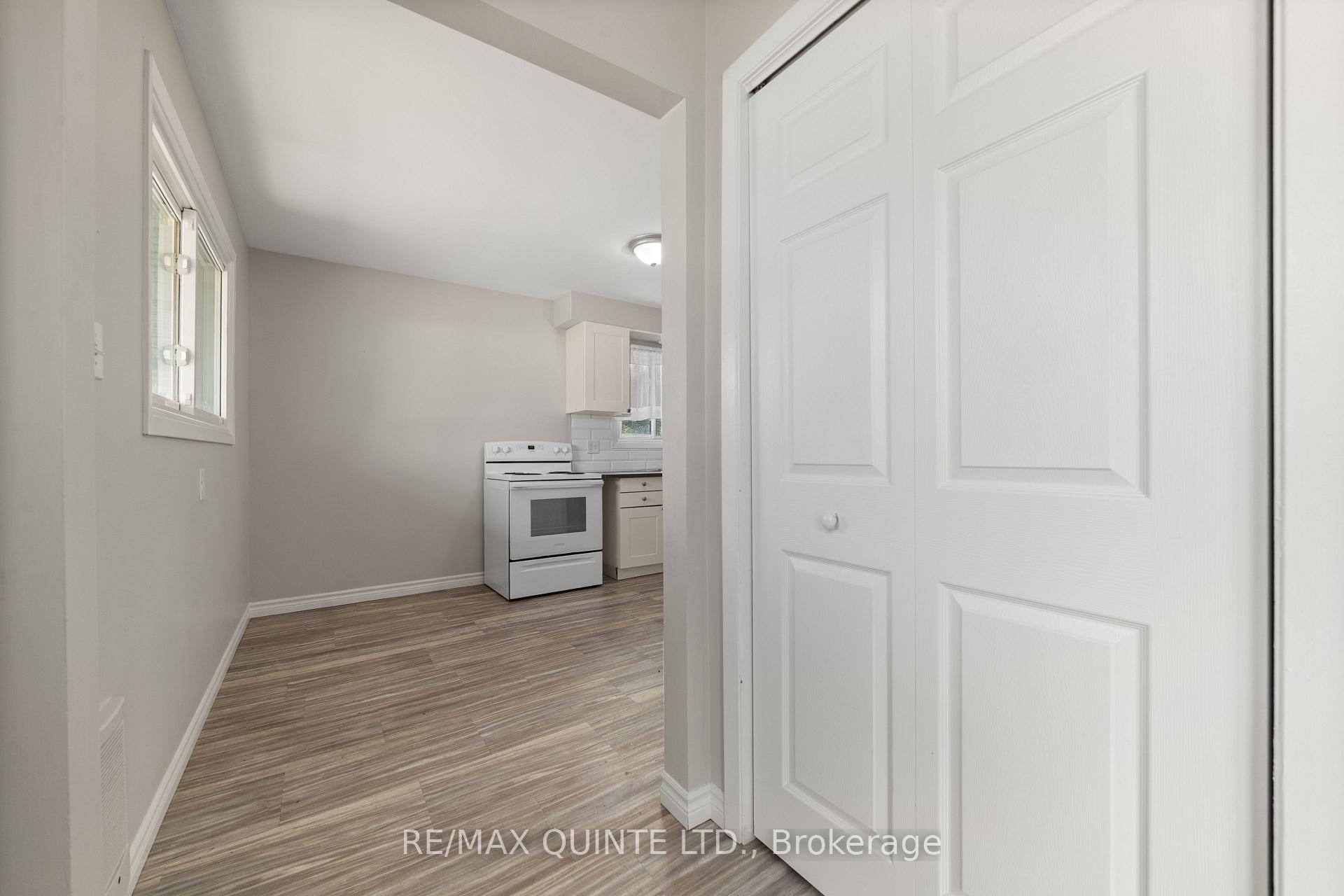 Photo 13 of 50 Grier Street, Belleville, Belleville Ward — HOMEH
