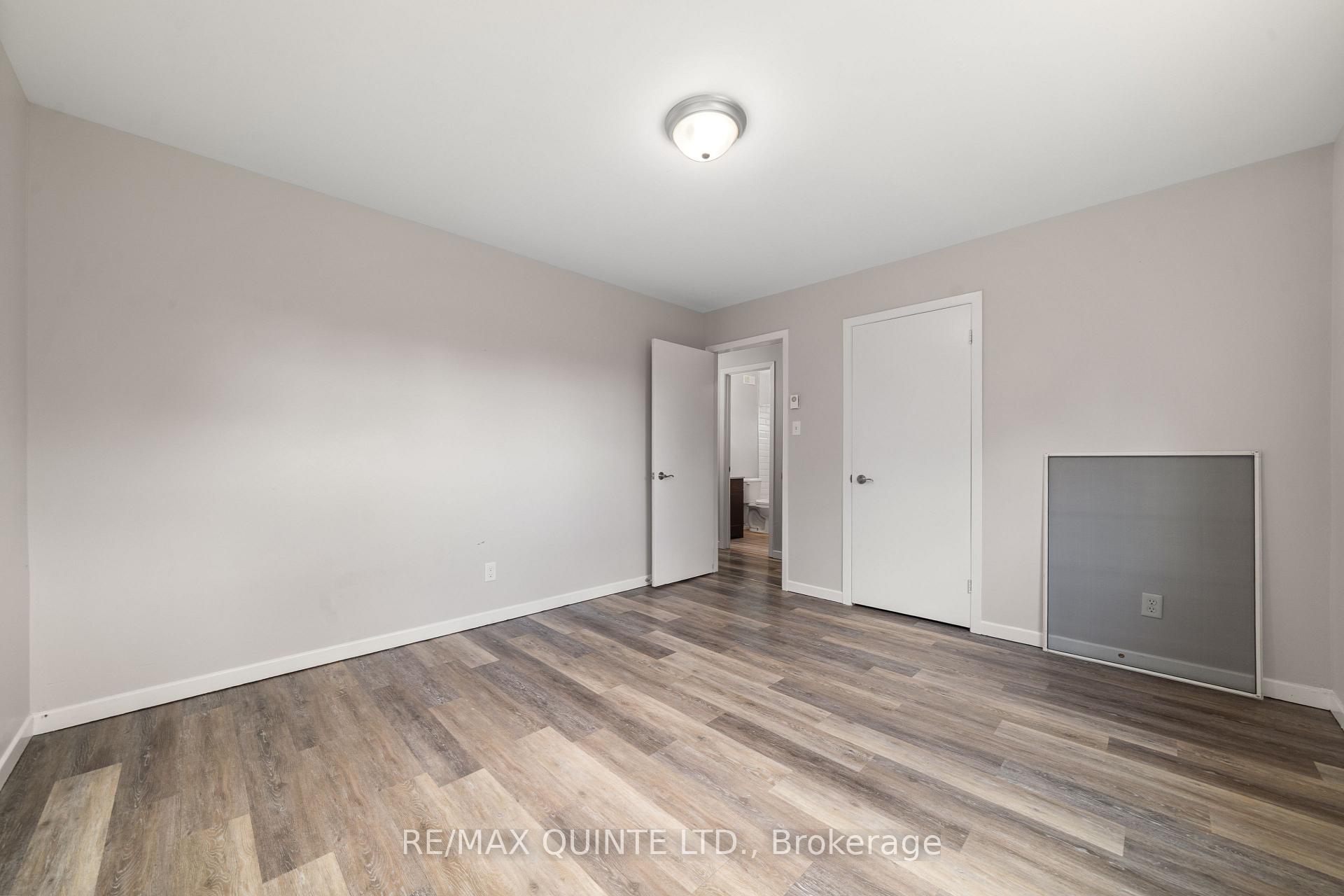 Photo 26 of 50 Grier Street, Belleville, Belleville Ward — HOMEH
