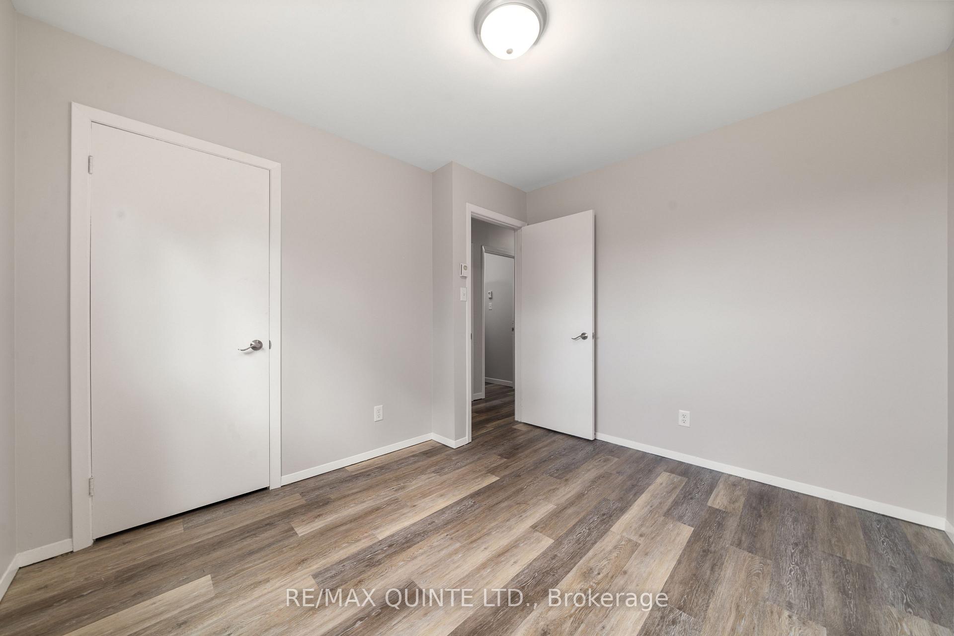 Photo 27 of 50 Grier Street, Belleville, Belleville Ward — HOMEH