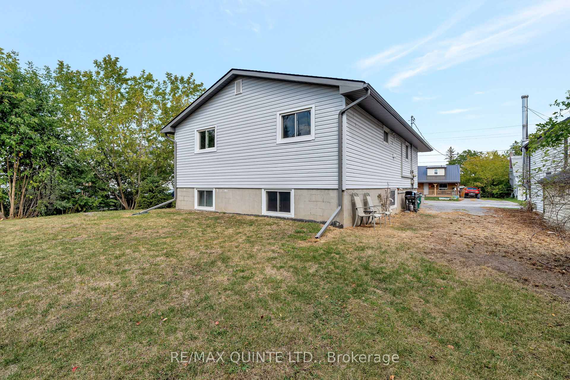 Photo 39 of 50 Grier Street, Belleville, Belleville Ward — HOMEH