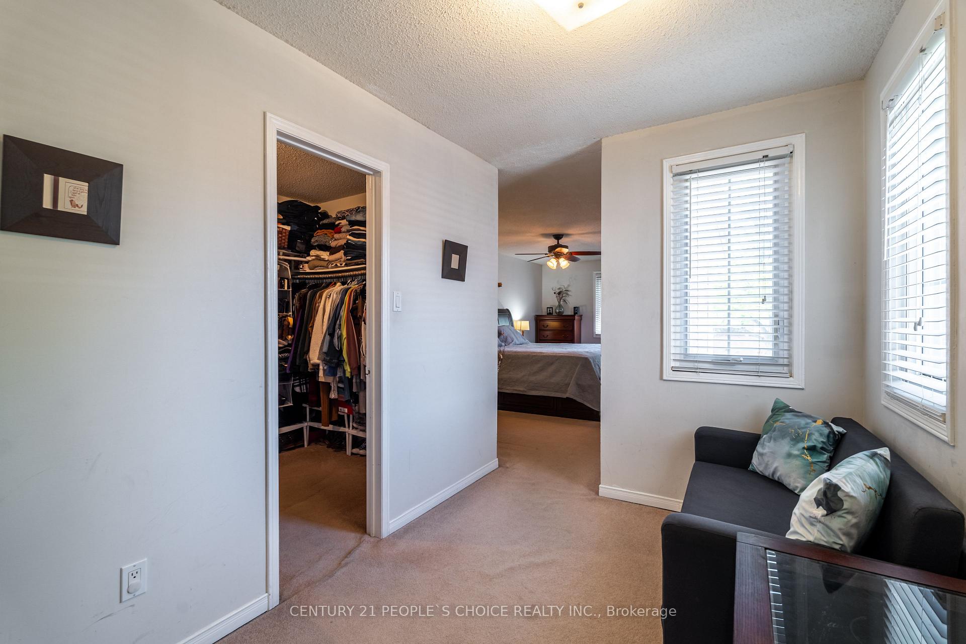 Photo 17 of 31 Thorp Crescent, Ajax, Central West — HOMEH