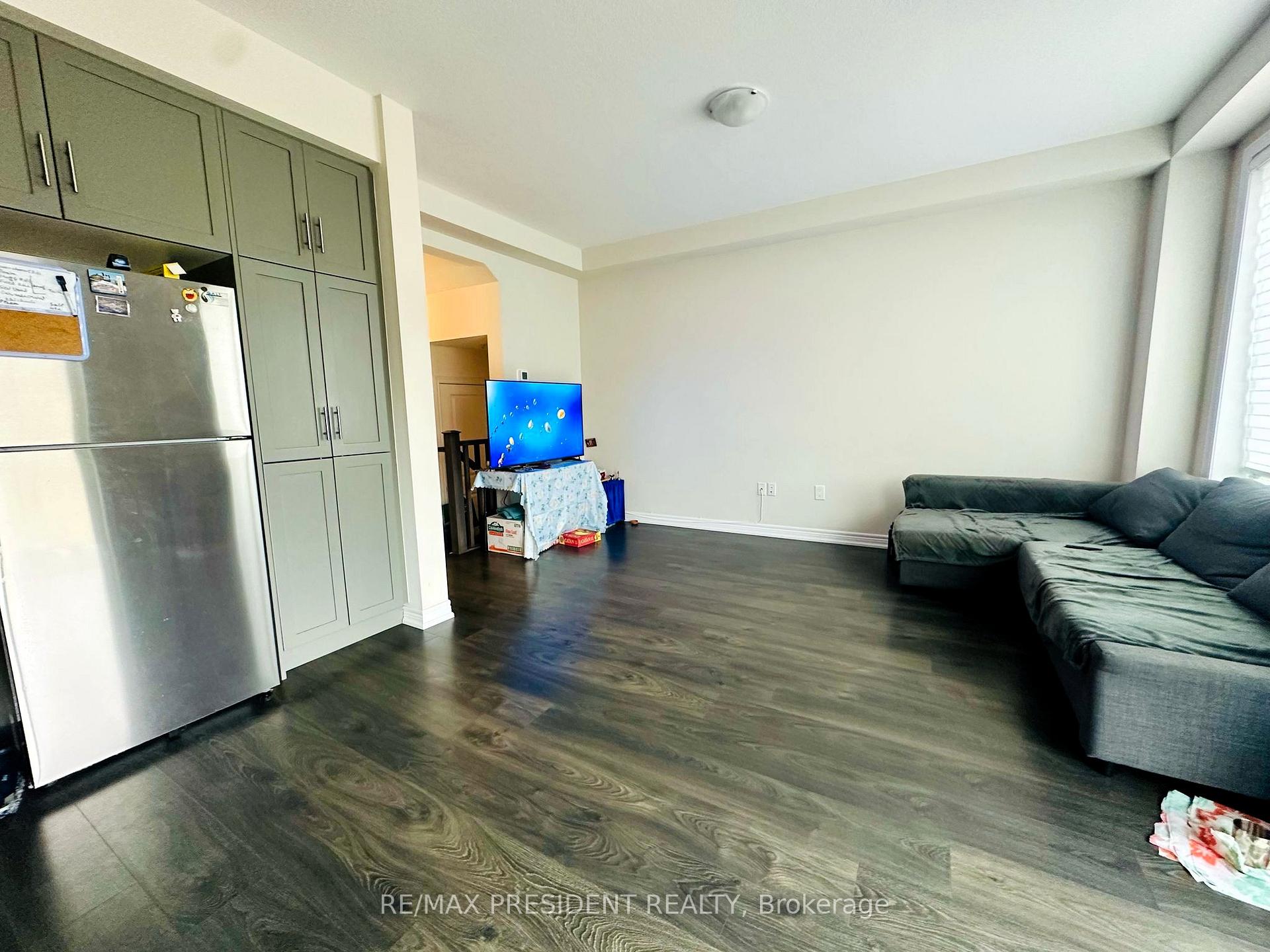 Photo 8 of 39 Hollywood Court, Cambridge — HOMEH